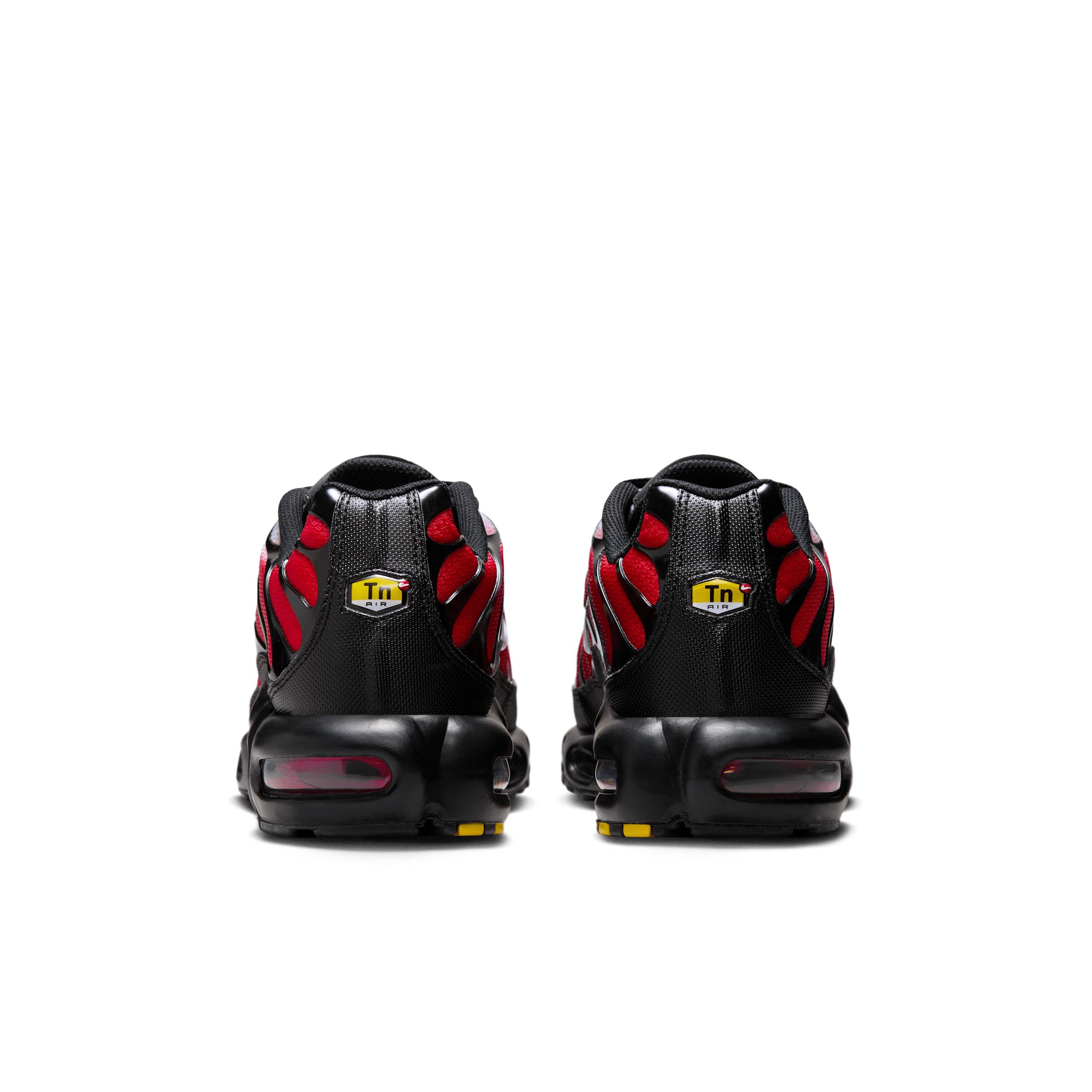 Nike Men's Air Max Plus Shoes Product Image