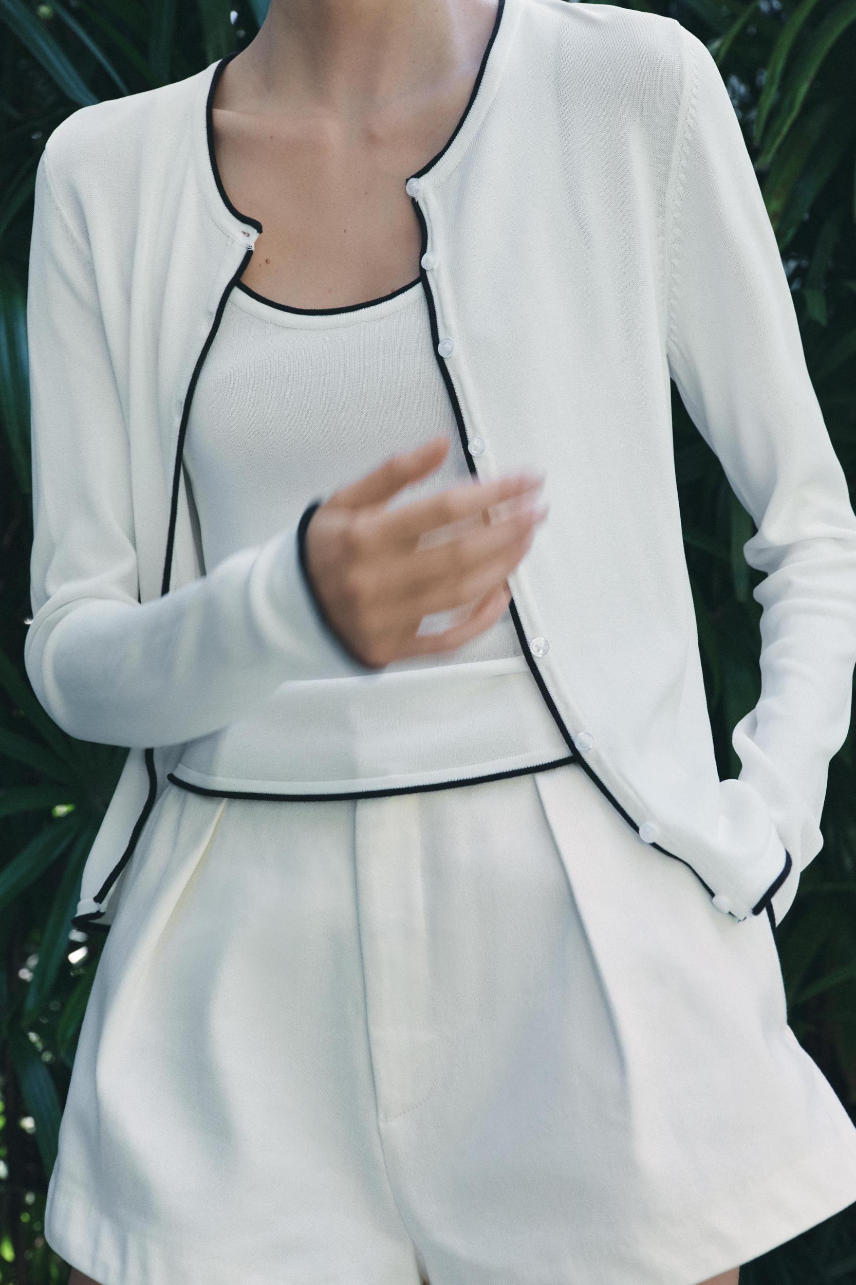 CARDIGAN WITH PIPED SEAMS Product Image