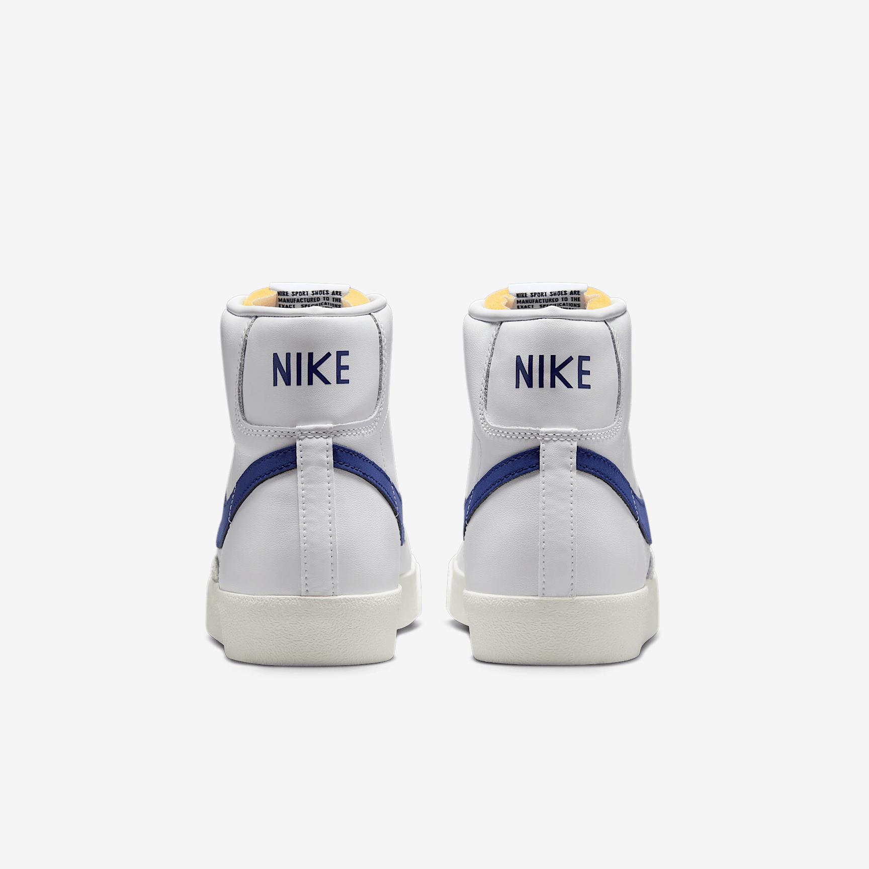 Nike Men's Blazer Mid '77 Vintage Shoes Product Image