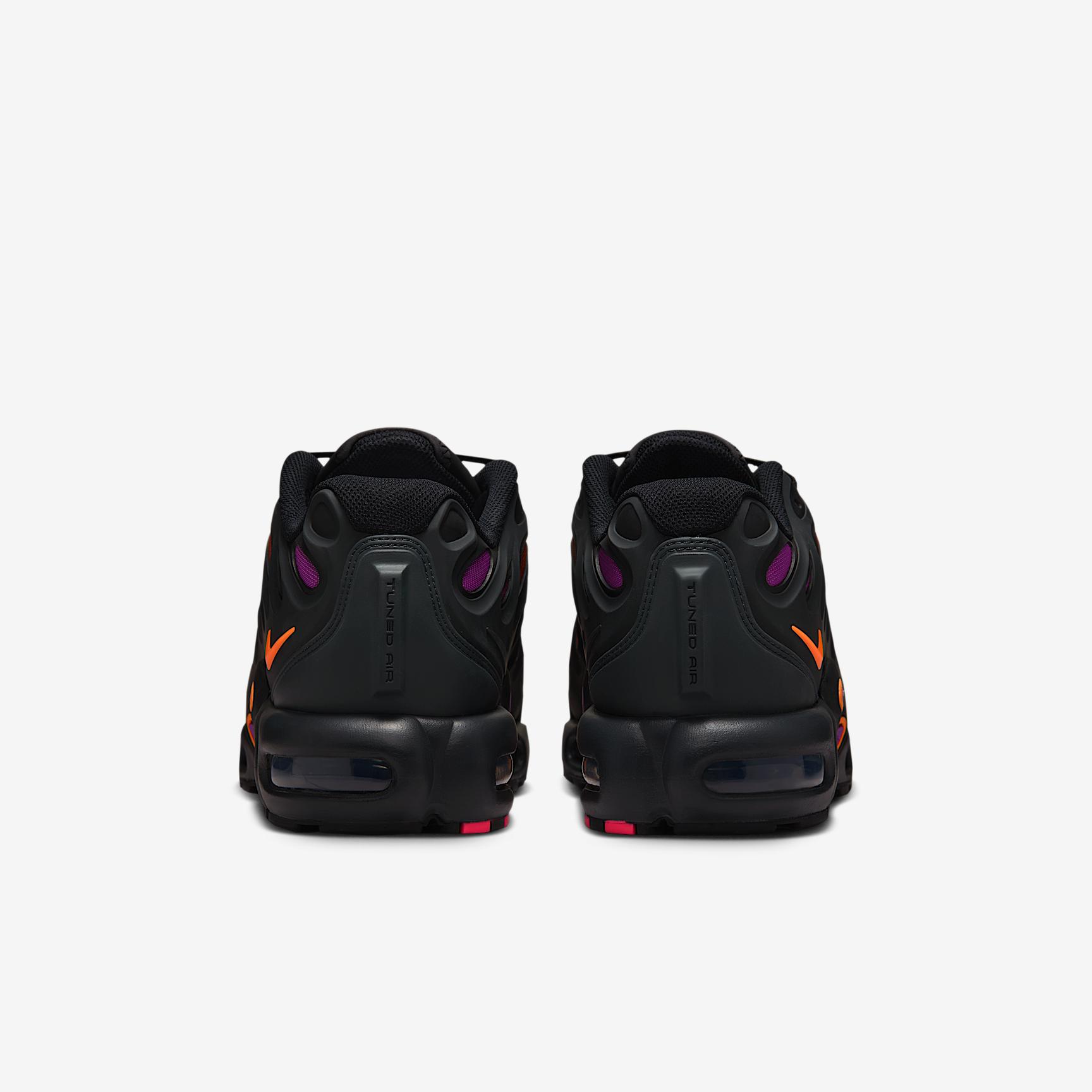 Nike Air Max Plus Drift Men's Shoes Product Image