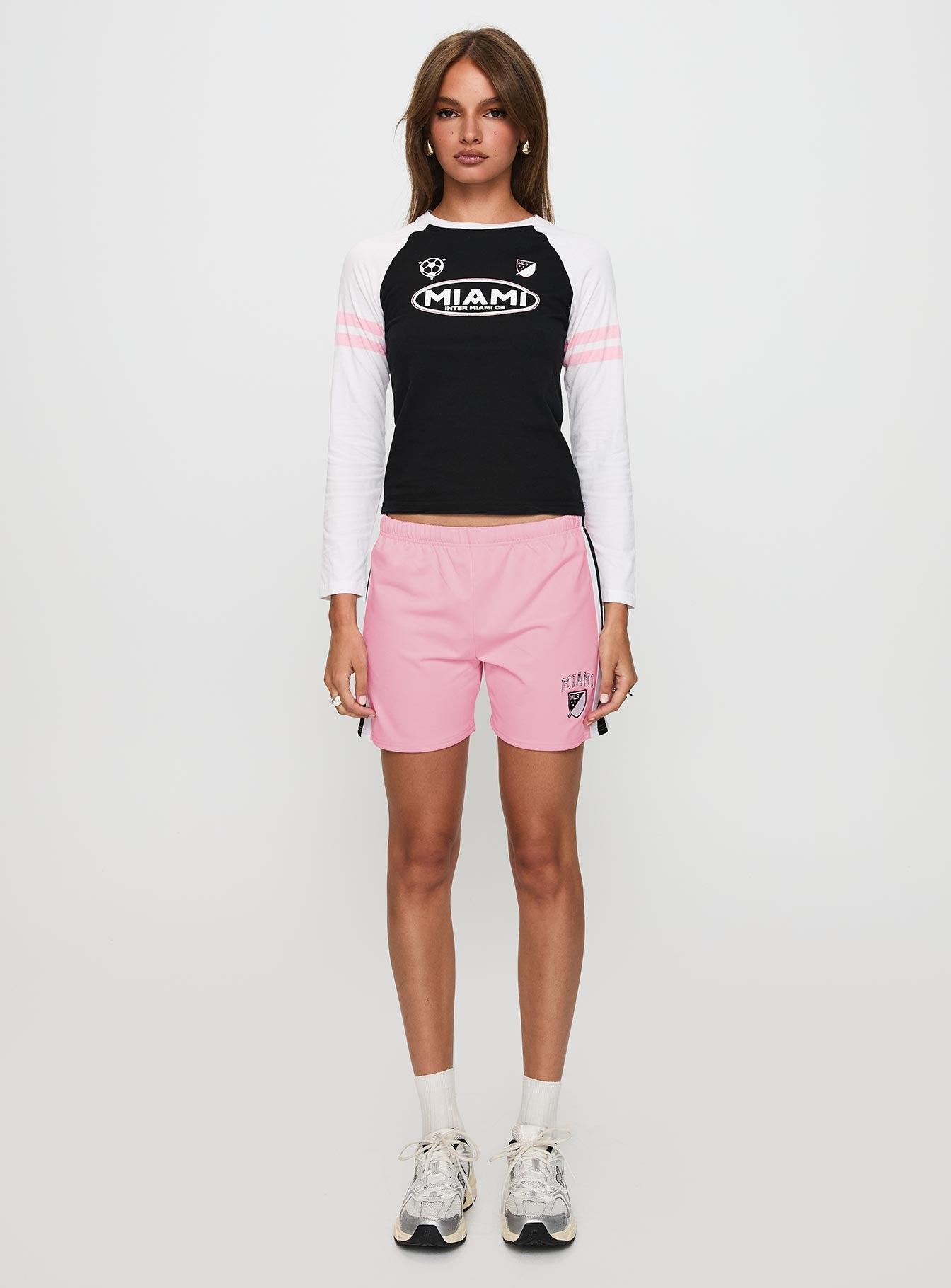Bend It Athletic Shorts Pink Product Image
