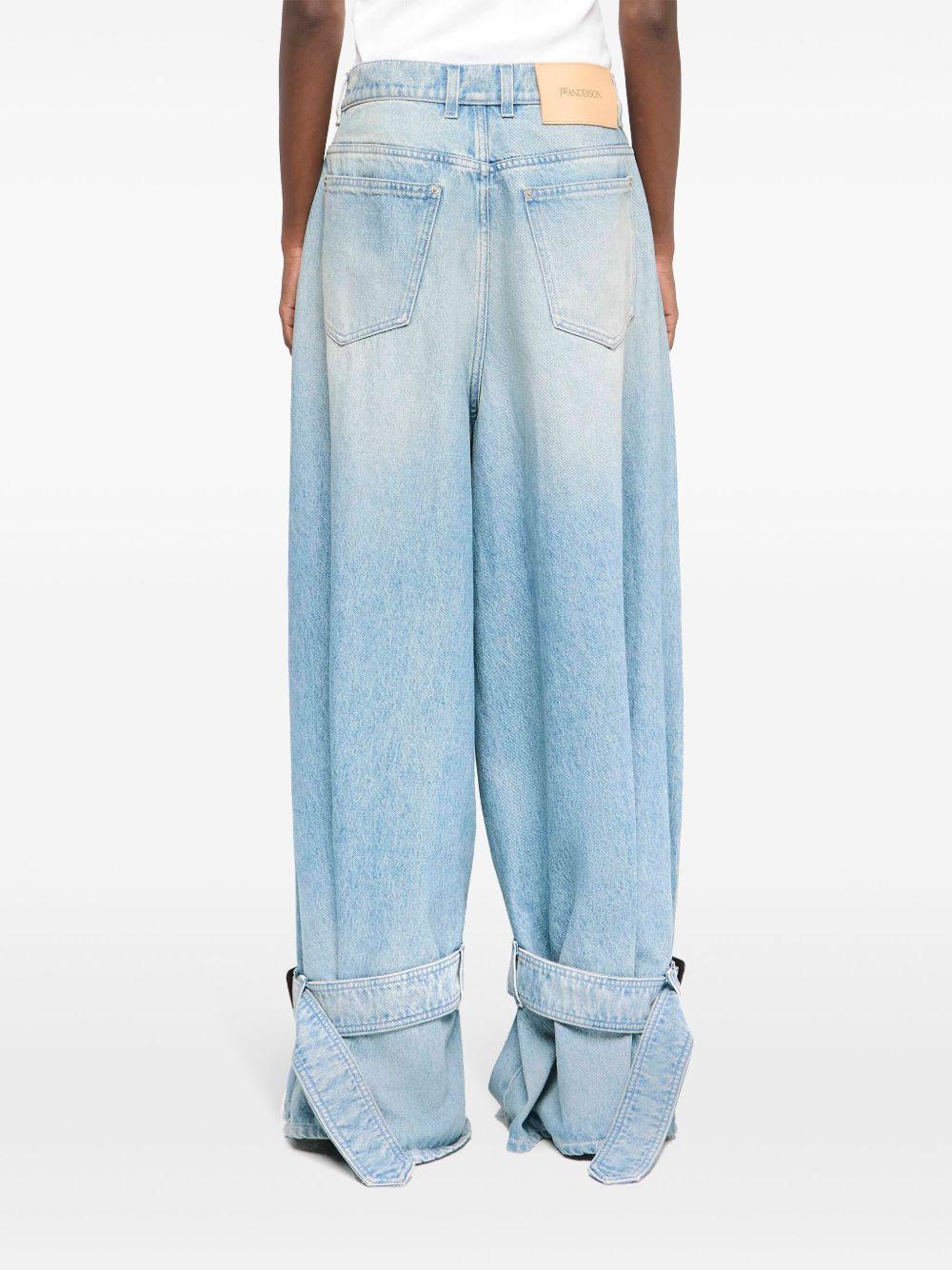 buckled jeans Product Image
