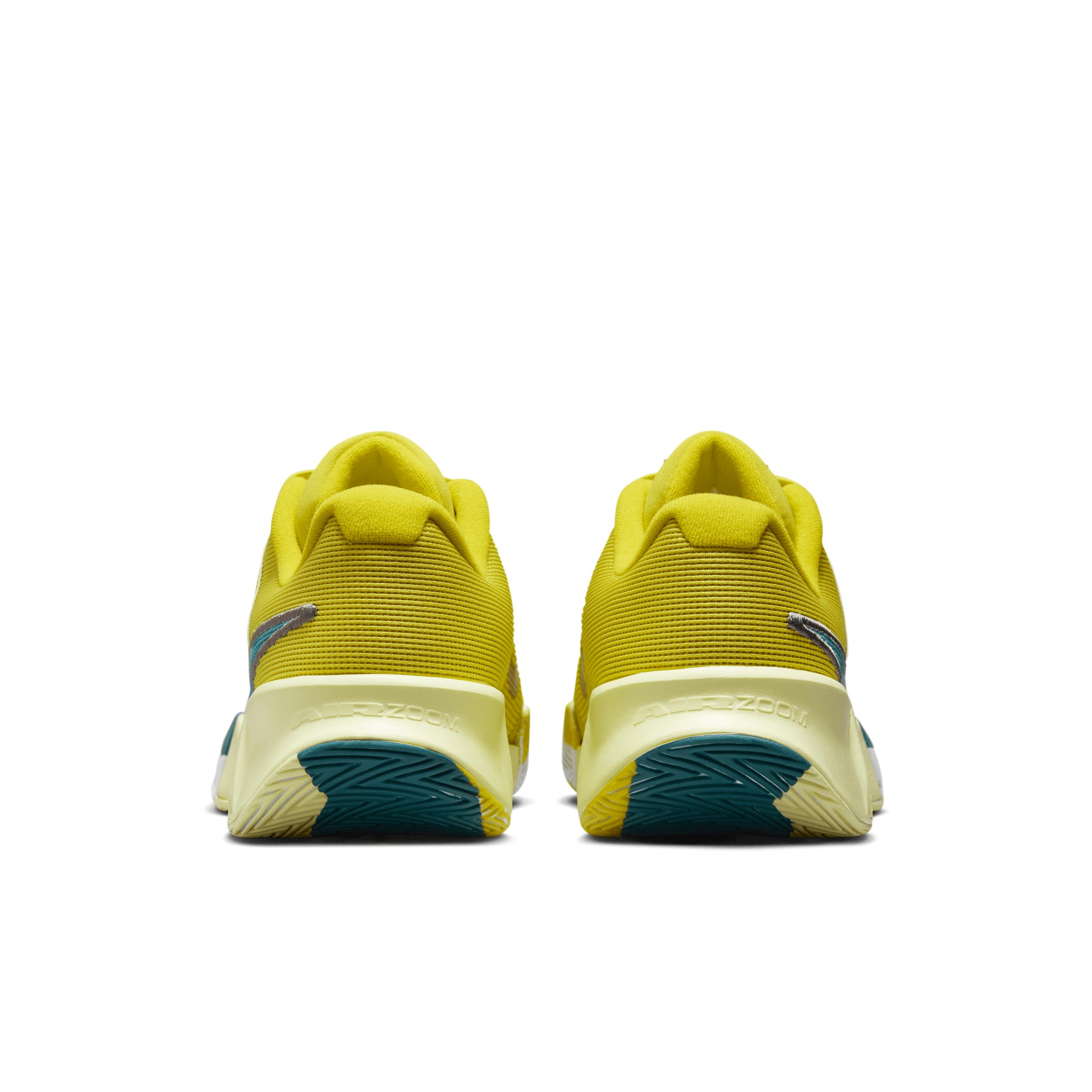 Nike Men's GP Challenge Pro Premium Hard Court Tennis Shoes Product Image