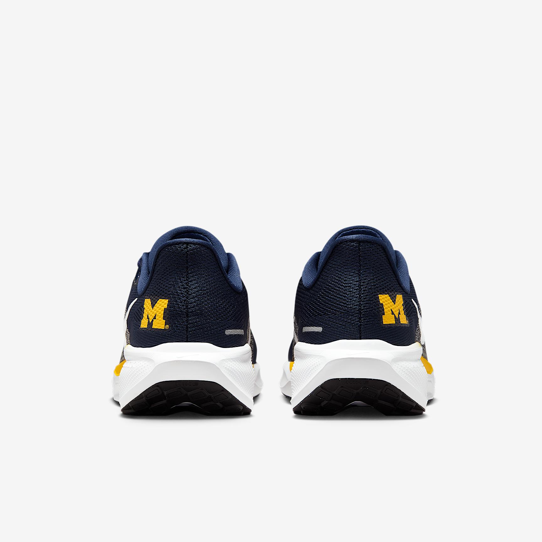 Michigan Pegasus 41 Men's Nike College Road Running Shoes Product Image