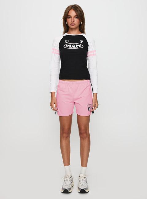 Bend It Athletic Shorts Pink Product Image