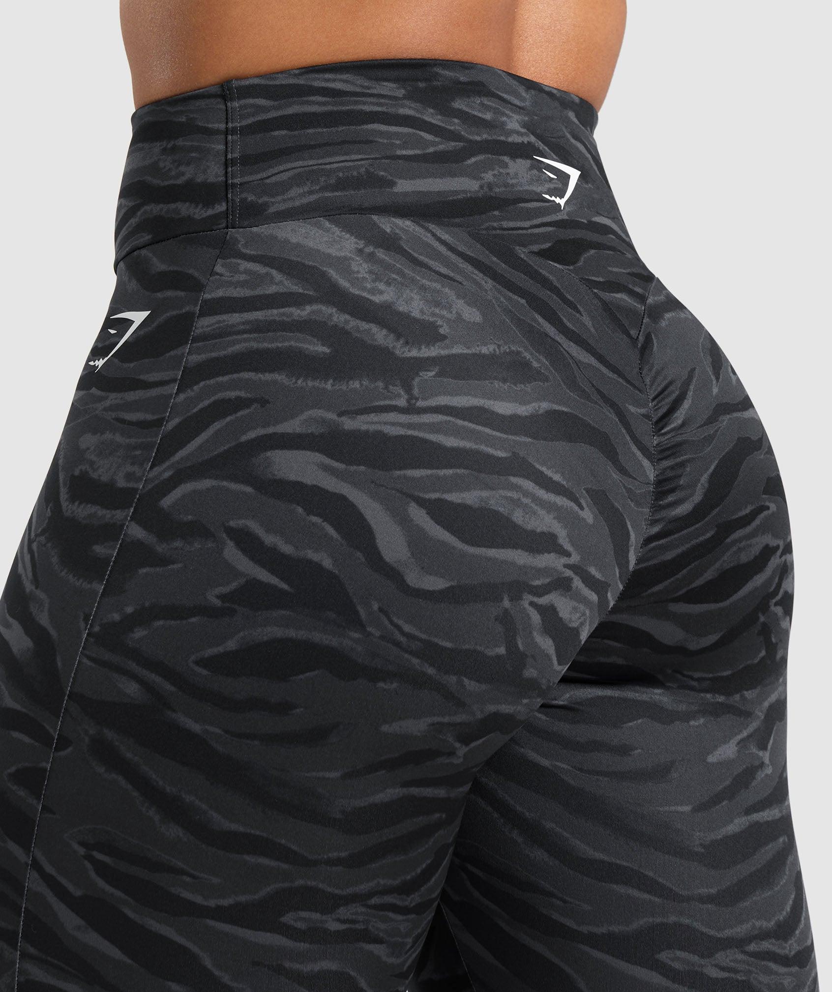 Power Leggings Product Image