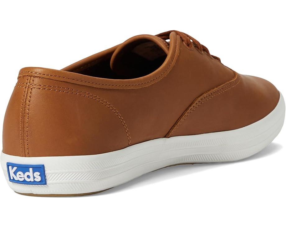 Champion Leather Luxe Product Image