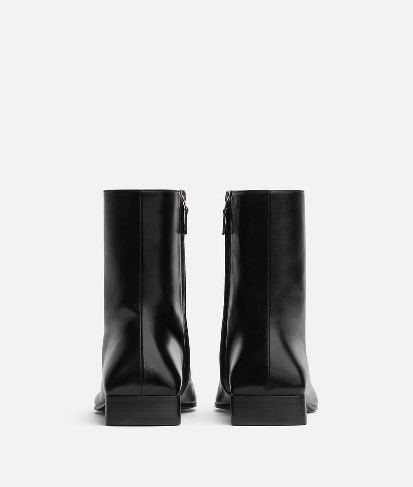 Men's Jim Ankle Boot in Black Product Image