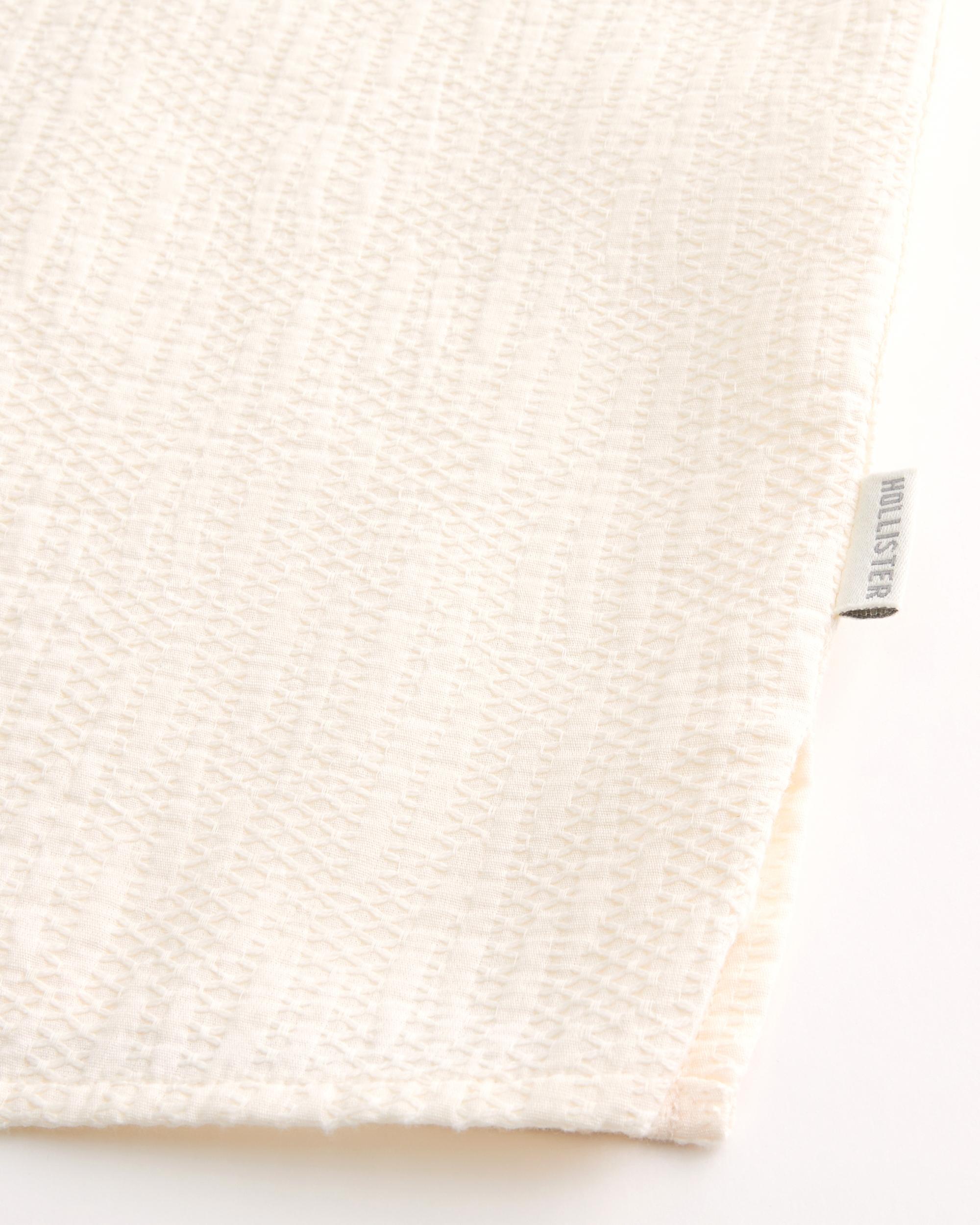 Relaxed Textured Short-Sleeve Shirt Product Image