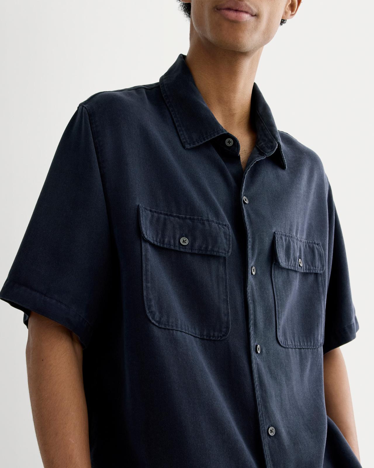 Mens Relaxed Utility Shirt in Buttersoft by Everlane Product Image