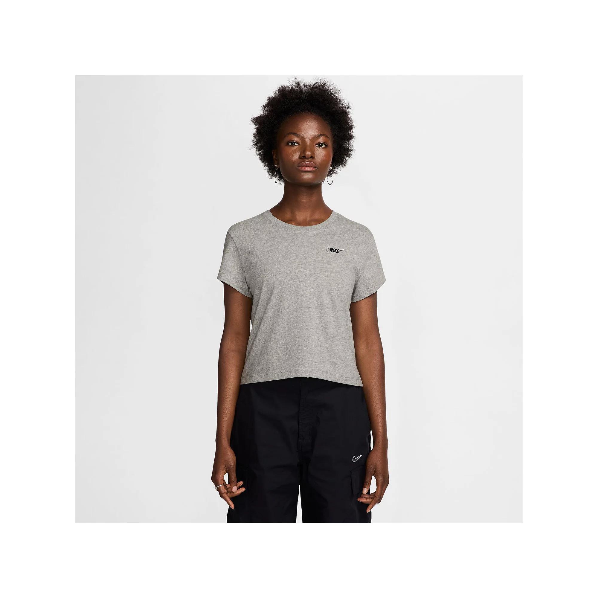 Women's Nike Sportswear Essential Club Crop Tee,  Product Image