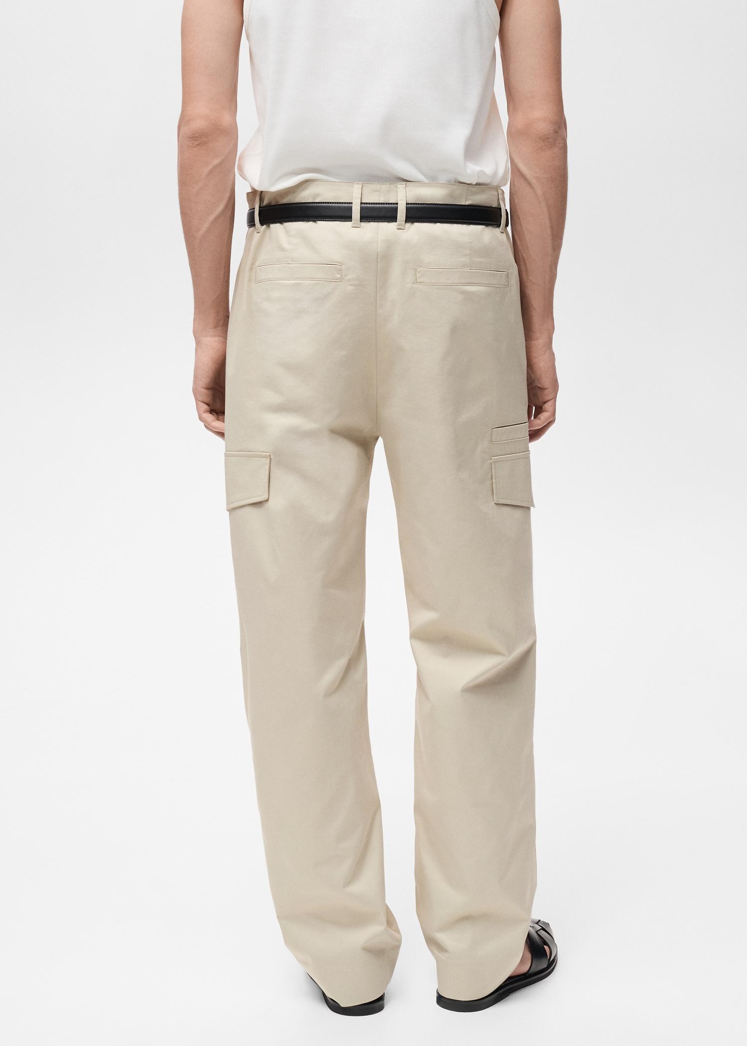 Relaxed-fit pants with pocket - Men | MANGO USA Product Image
