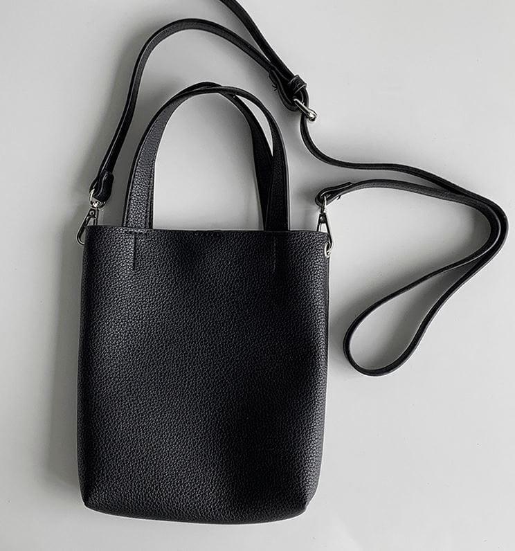 SMALL SQUARE SHOULDER BAG Product Image