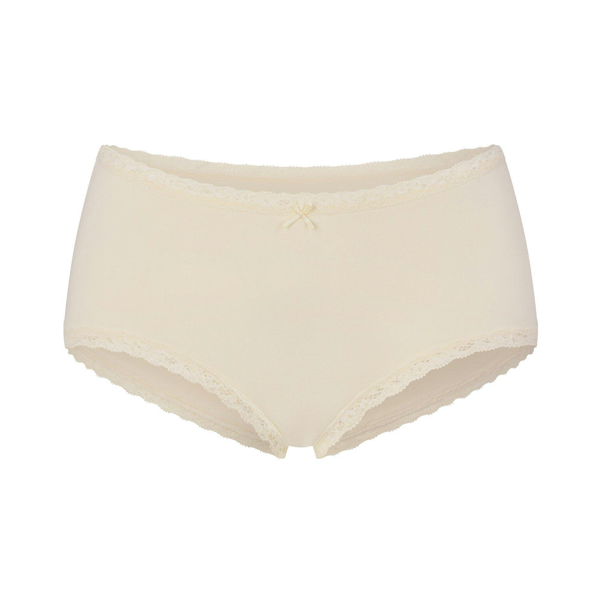 LIGHTWEIGHT COTTON LACE BOY SHORT | BUTTER TONAL Product Image