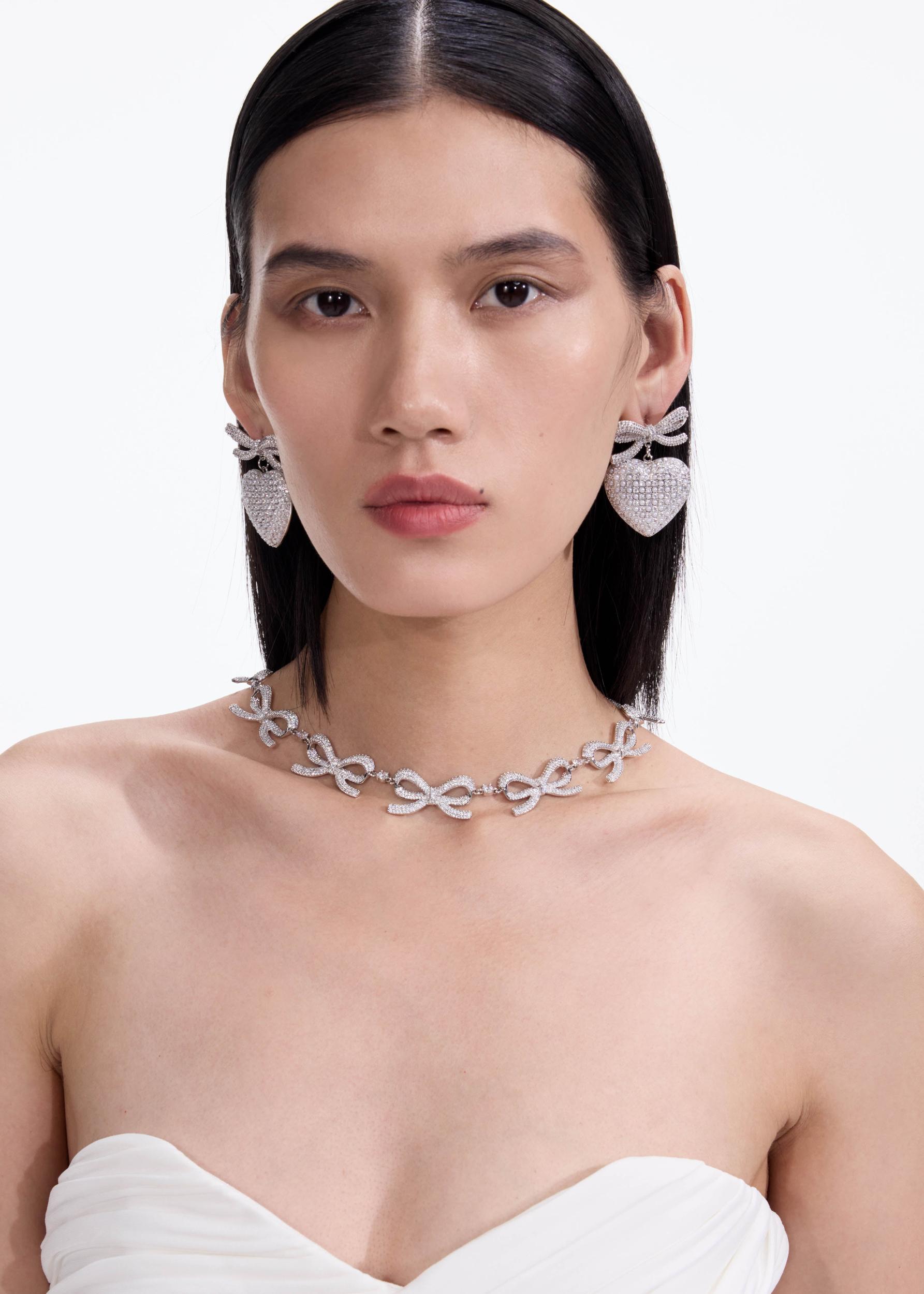 Crystal Bows Necklace Product Image