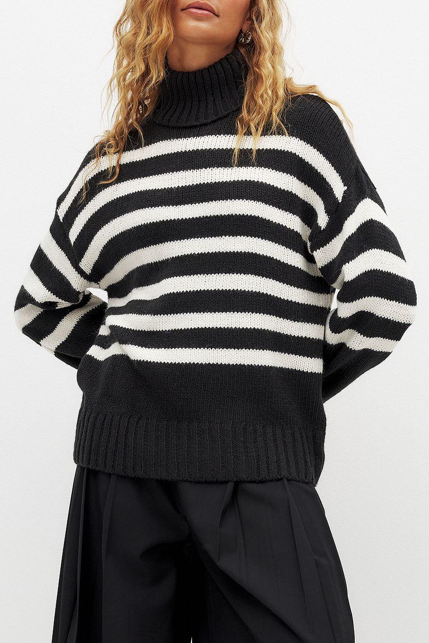 Turtle Neck Knitted Striped Sweater Black Product Image