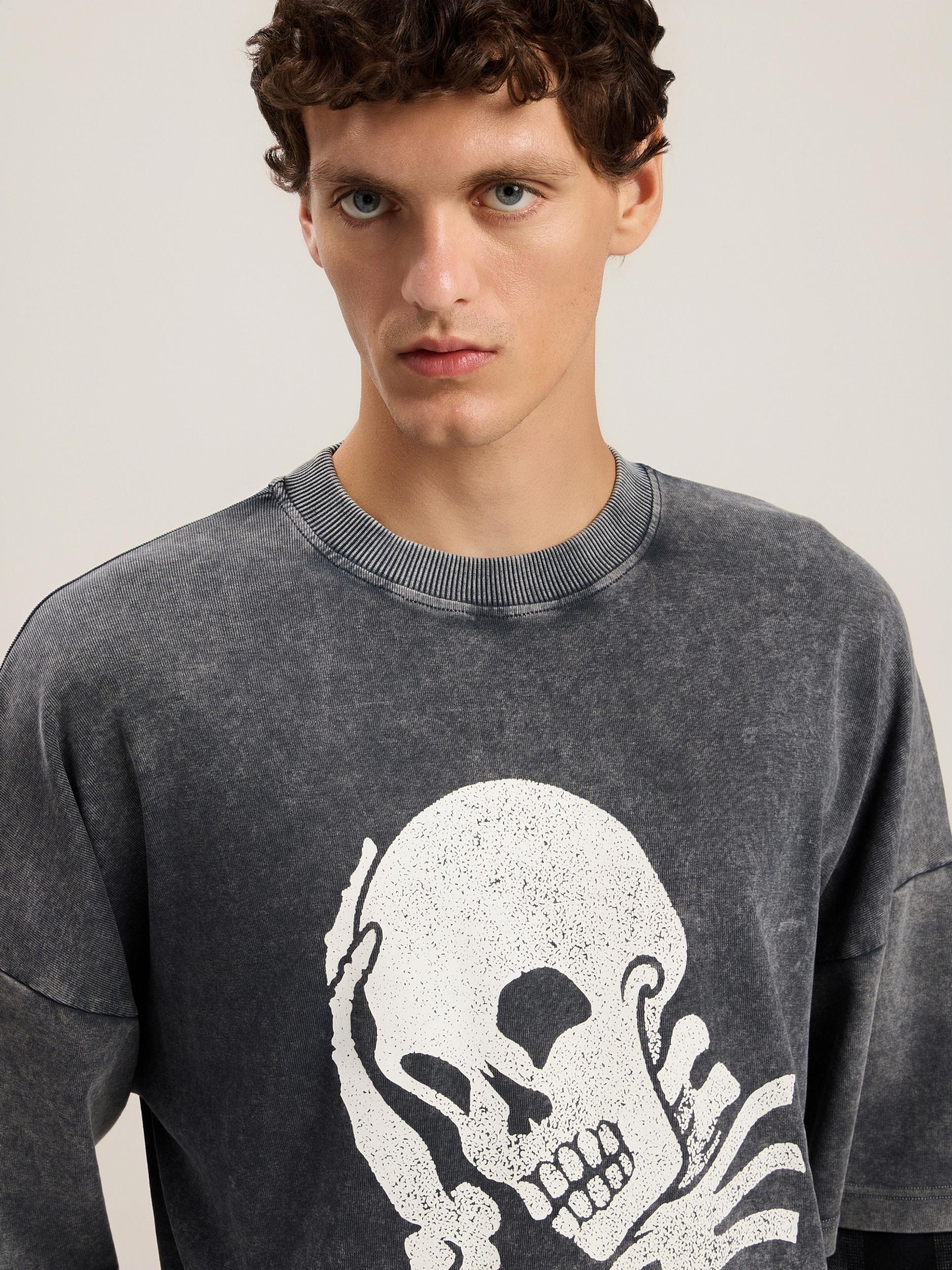 Skull Double Long-Sleeved Shirt Product Image