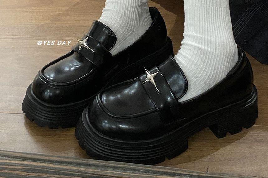 Star Accent Platform Loafers Product Image