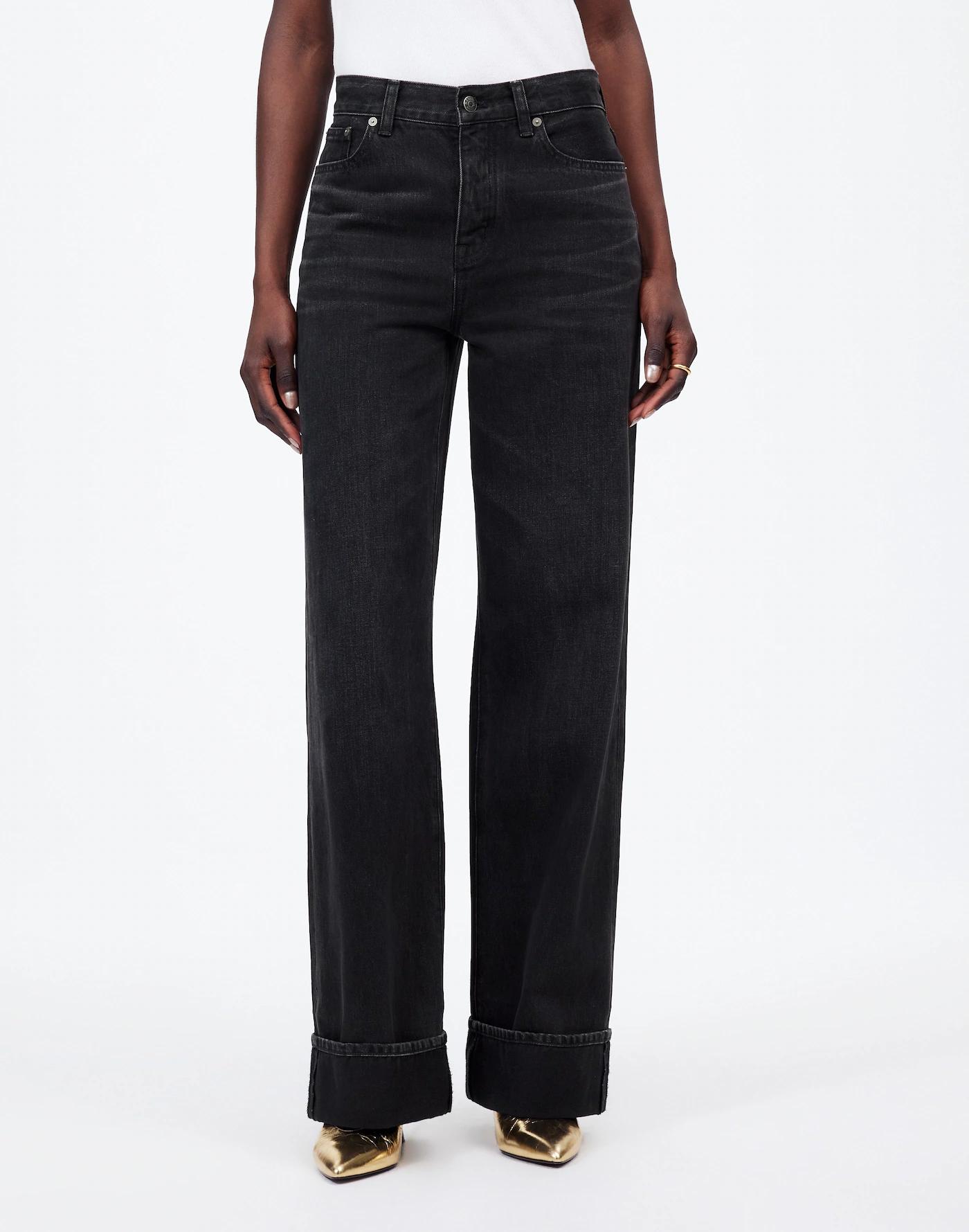 Petite Low-Slung Baggy Jeans Product Image