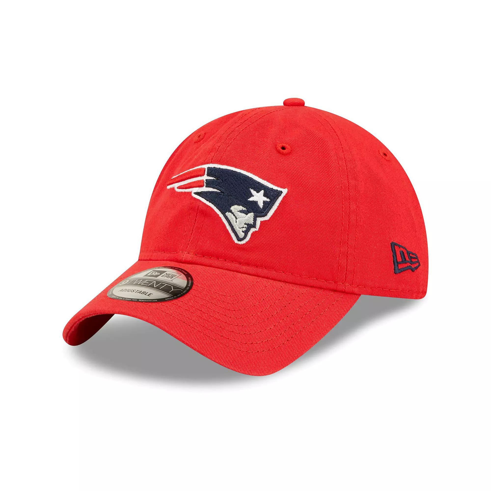 Men's New Era Red New England Patriots Icon Logo Core Classic 2.0 9TWENTY Adjustable Hat Product Image