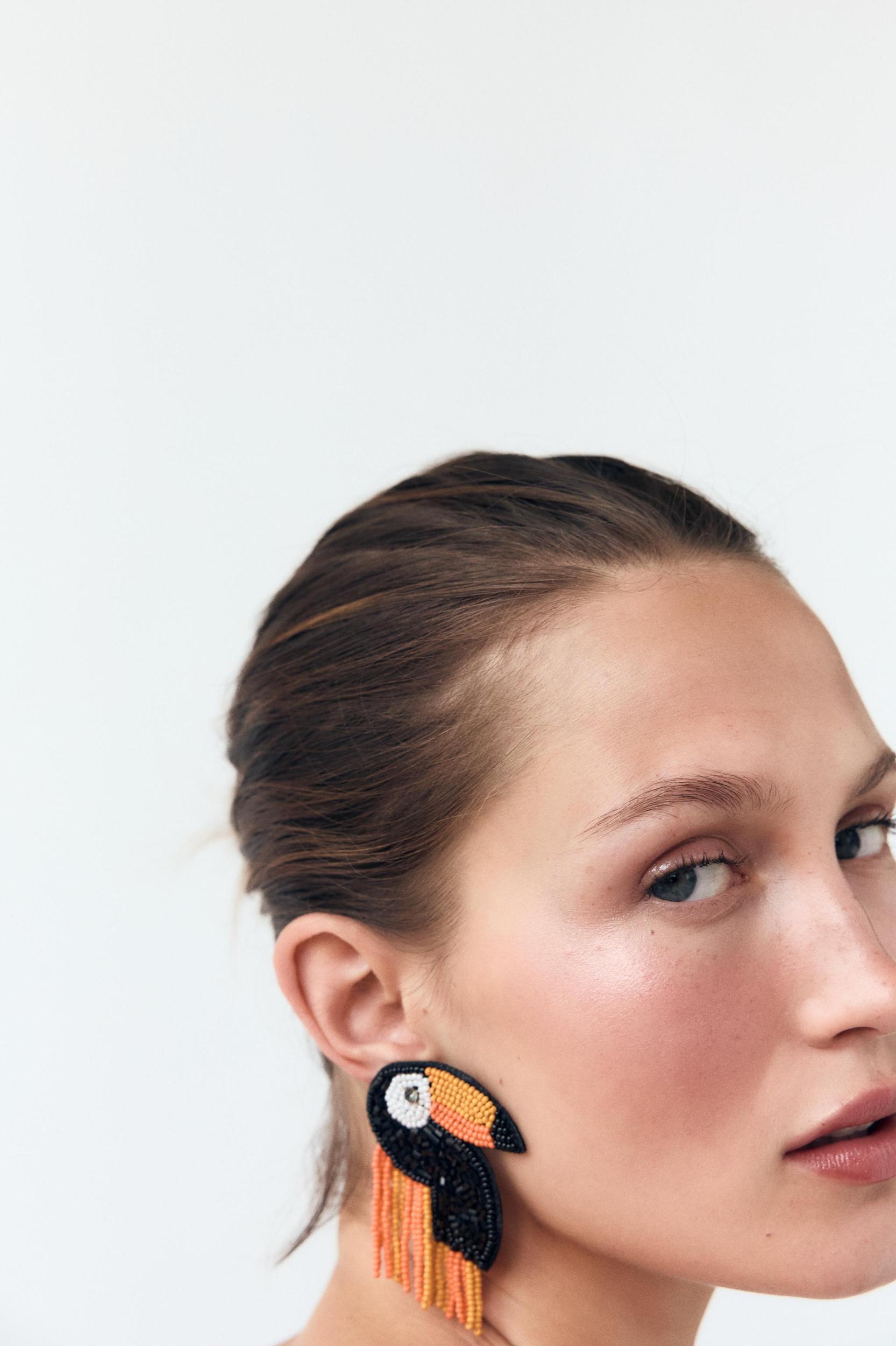 BEADED TOUCAN EARRINGS Product Image