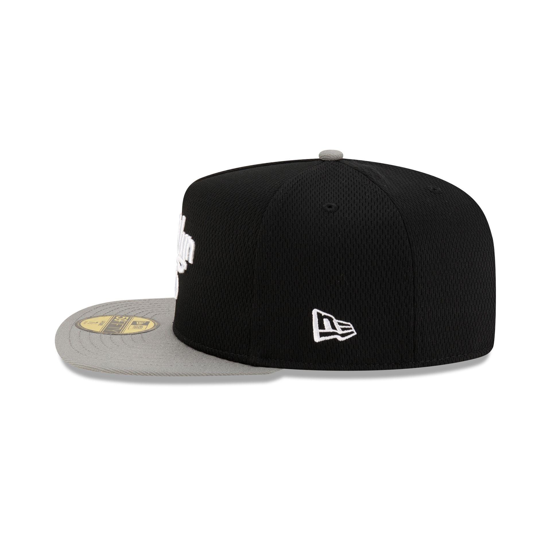 Brooklyn Nets Dashmark Mesh 59FIFTY A-Frame Fitted Hat Male Product Image