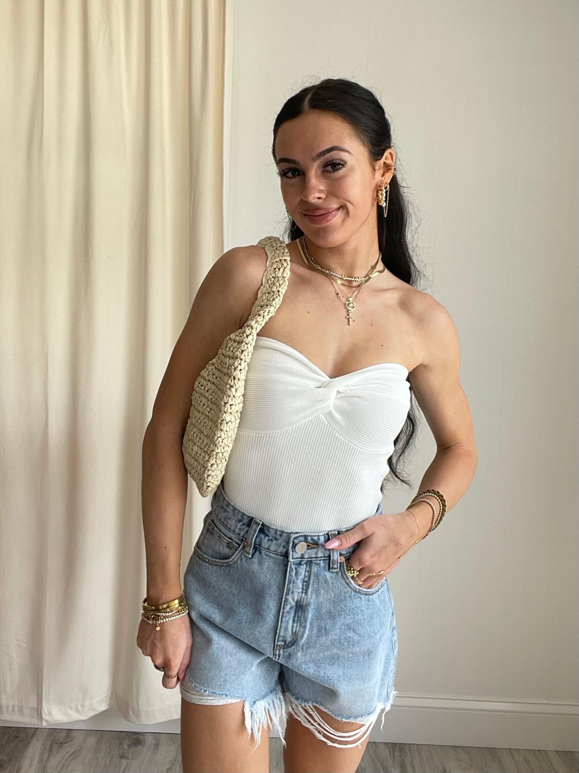 Abrand | Venice Short Suzie Rip Product Image