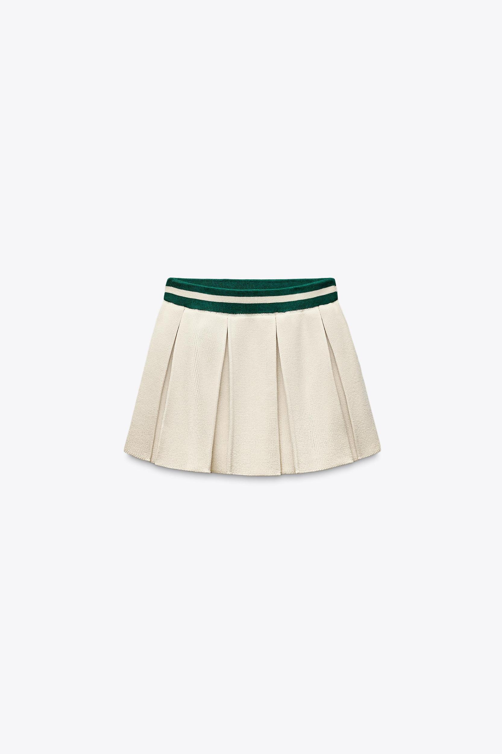BOX PLEAT KNIT MINI SKIRT Product Image