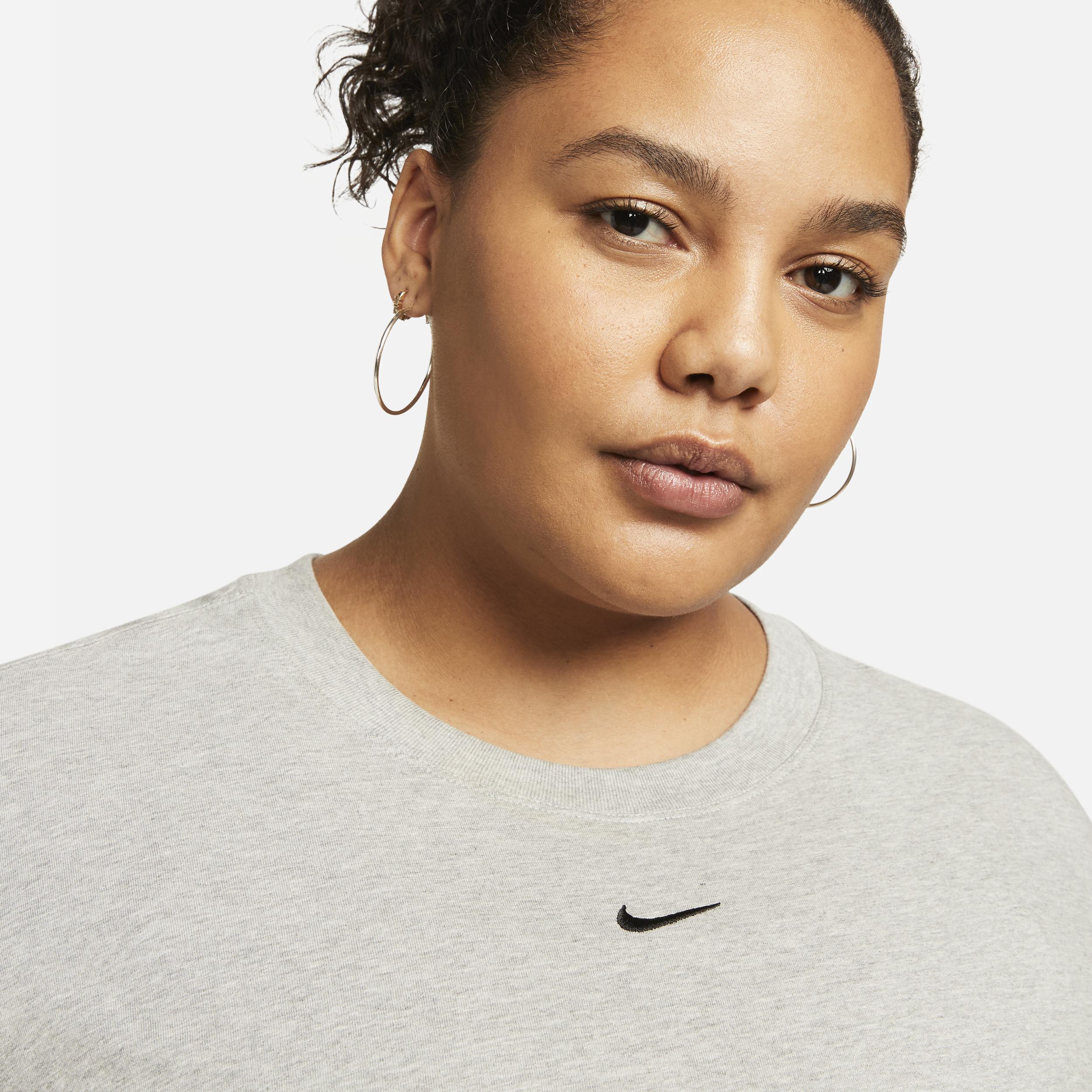 Nike Sportswear Essential Women's T-Shirt (Plus Size) Product Image