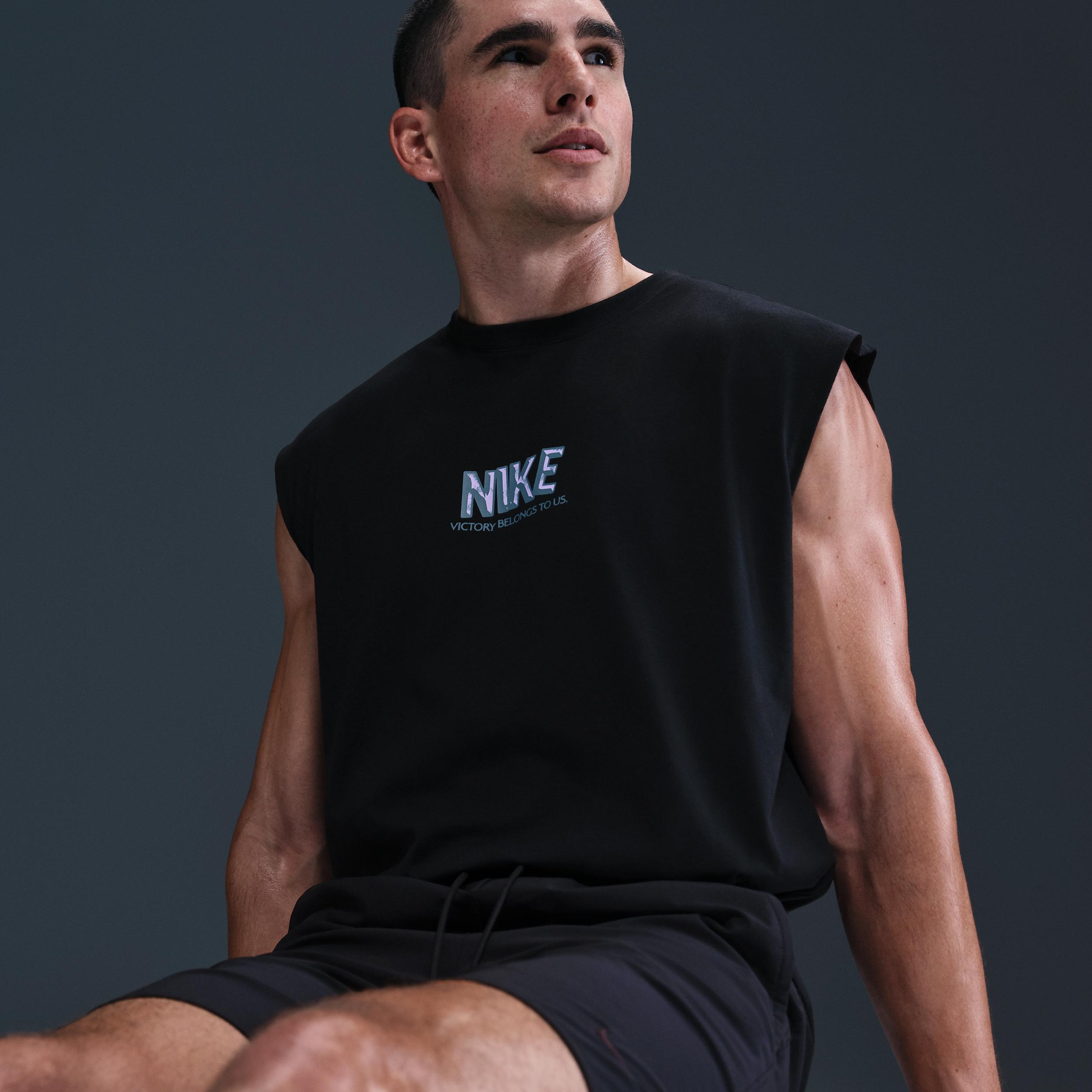 Mens Nike Victory Fitness Tank Top Product Image