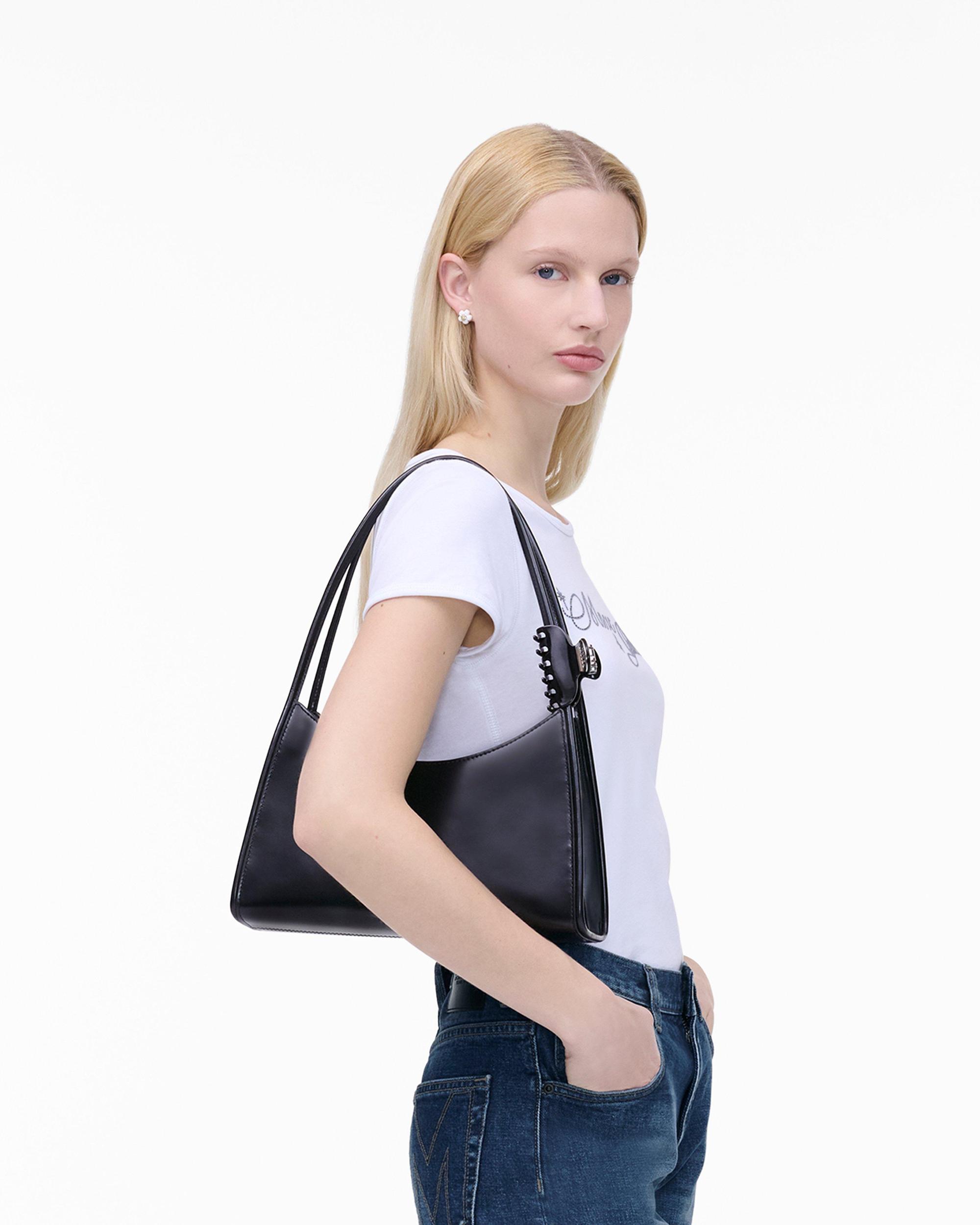 The Glam Claw Clip Shoulder Bag Product Image