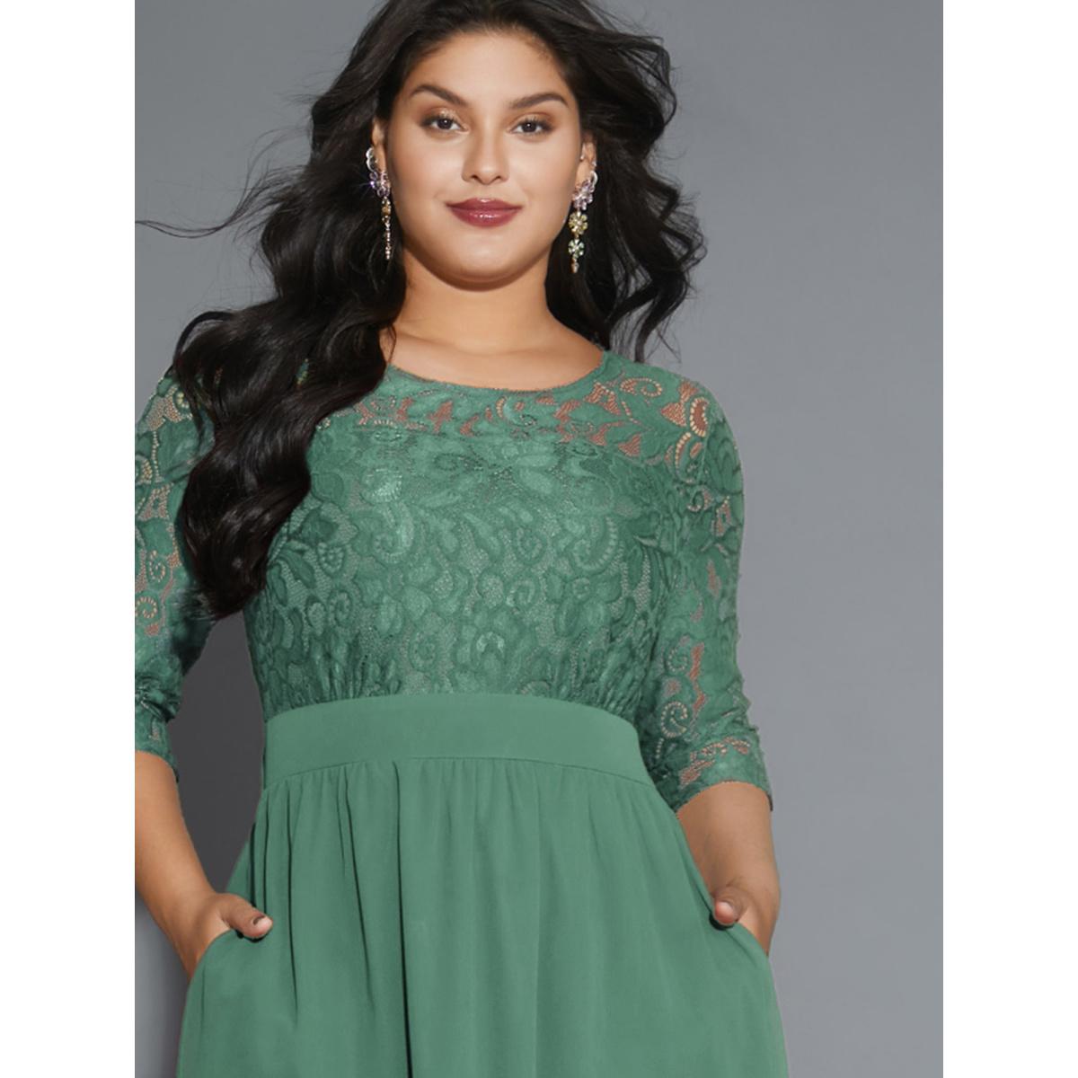 Plus Size Lace Patchwork Shirred Midi Pocket Dress Greenbean Women Cocktail Woven ribbon&lace trim Round Neck Elbow-length sleeve Curvy BloomChic 14-16/1X Product Image