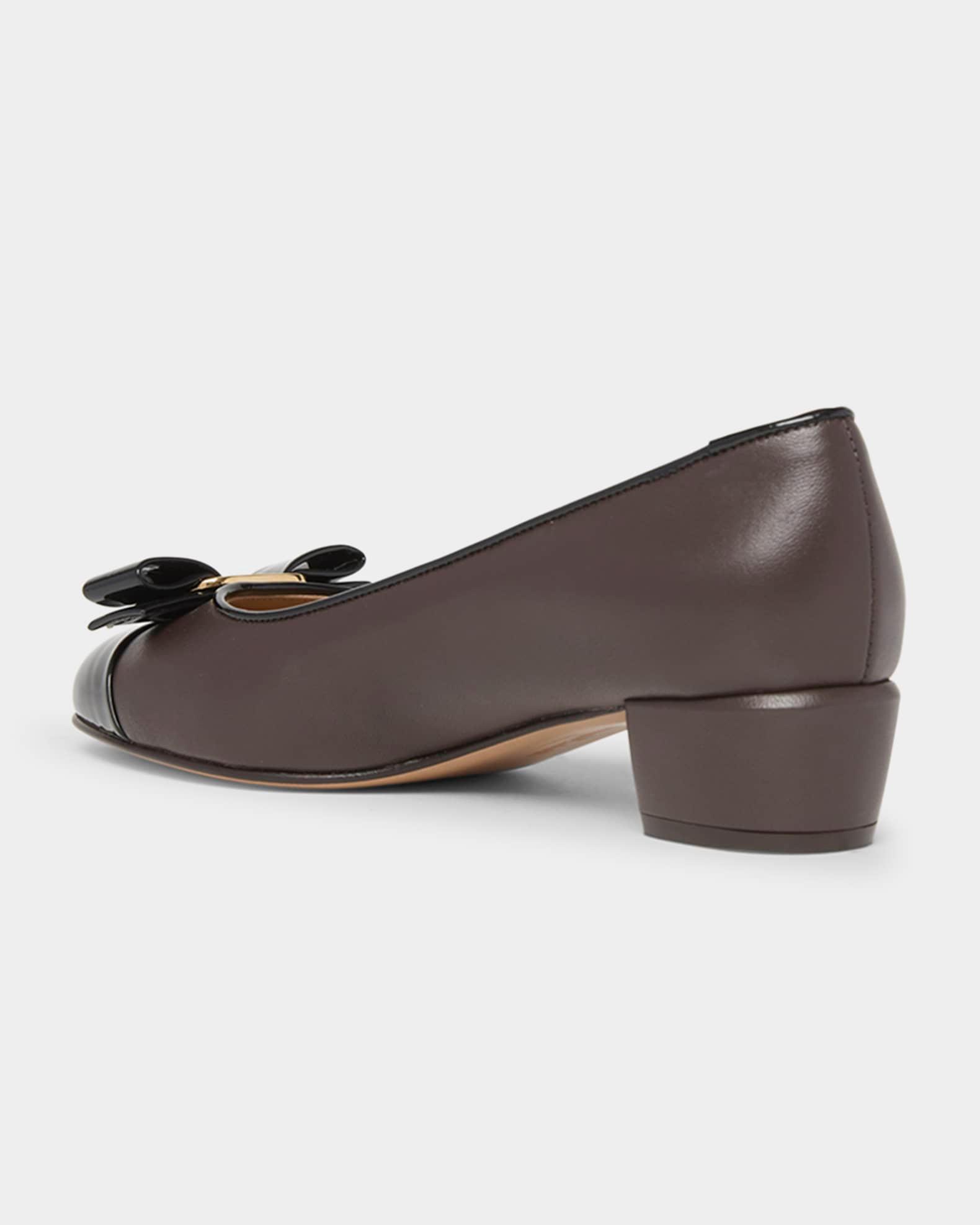 Vara Bicolor Leather Bow Low Pumps Product Image