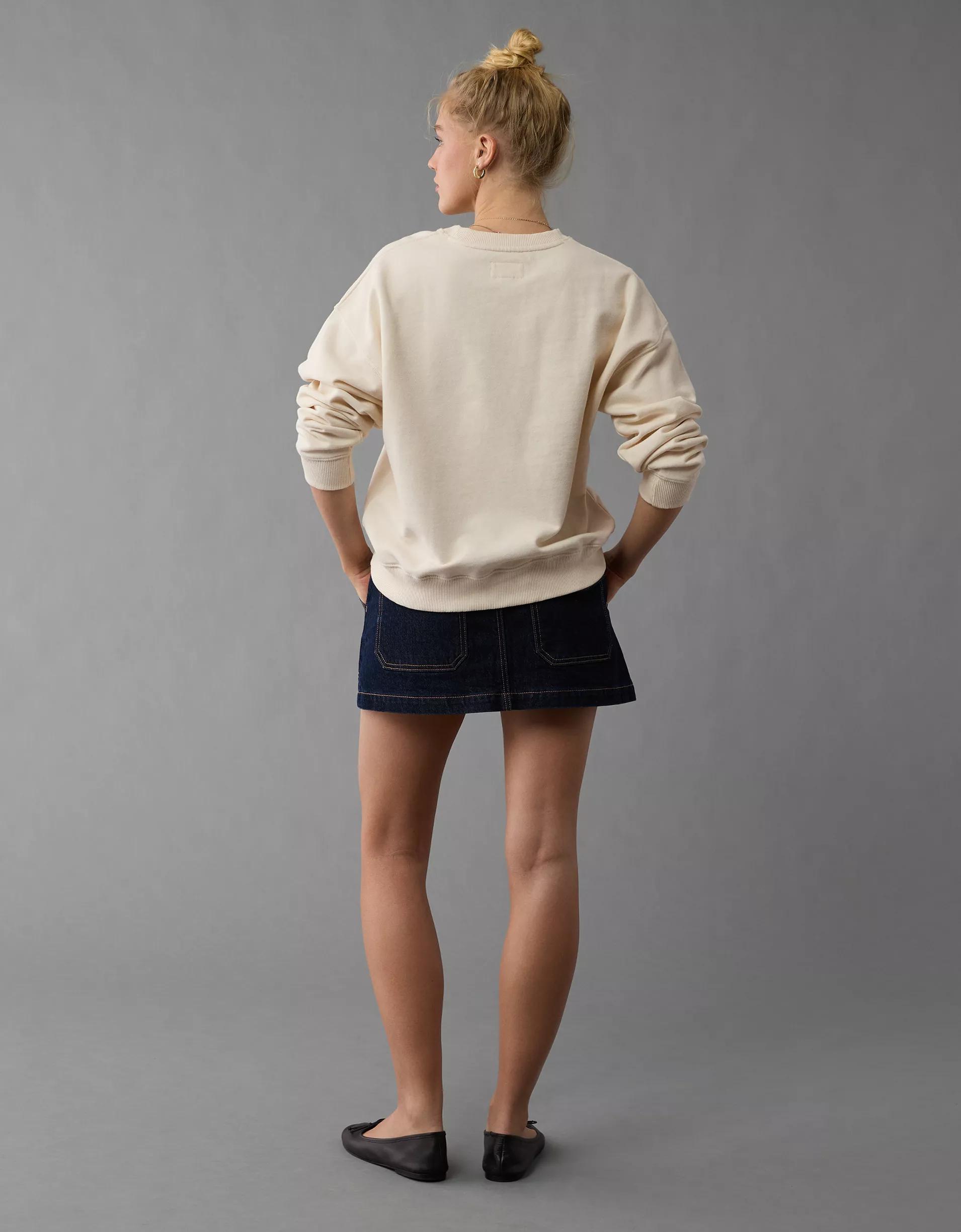 AE Valentine's Day Graphic Relaxed Crew Neck Sweatshirt Product Image