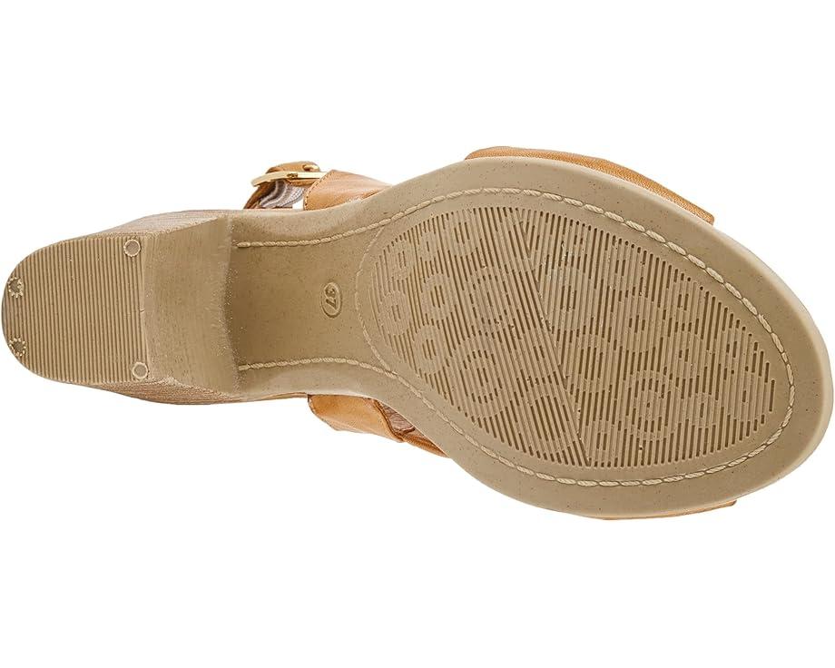 Women's Spring Step Madeleine Product Image