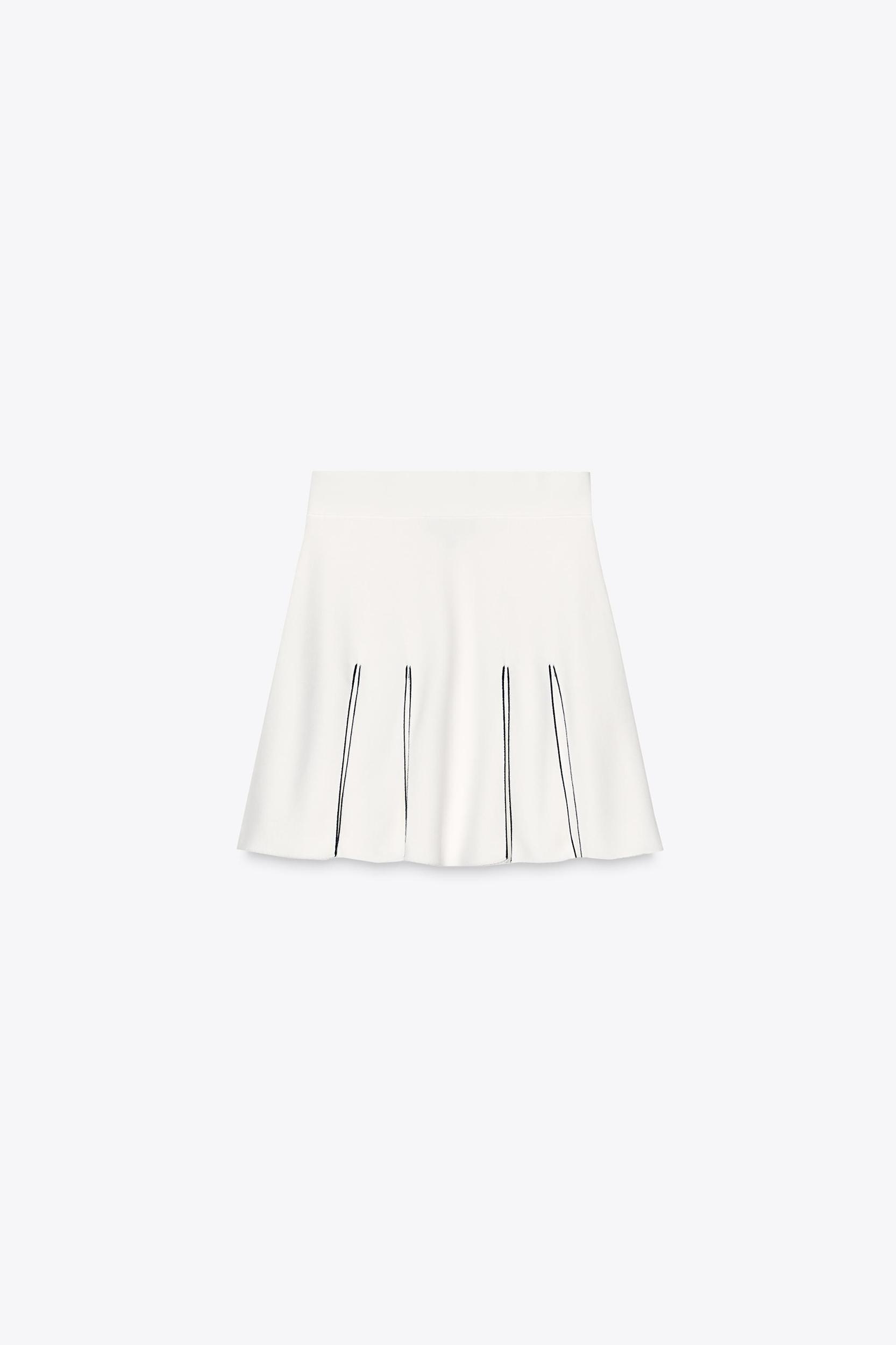 CONTRAST TRIM KNIT MINI SKIRT Product Image