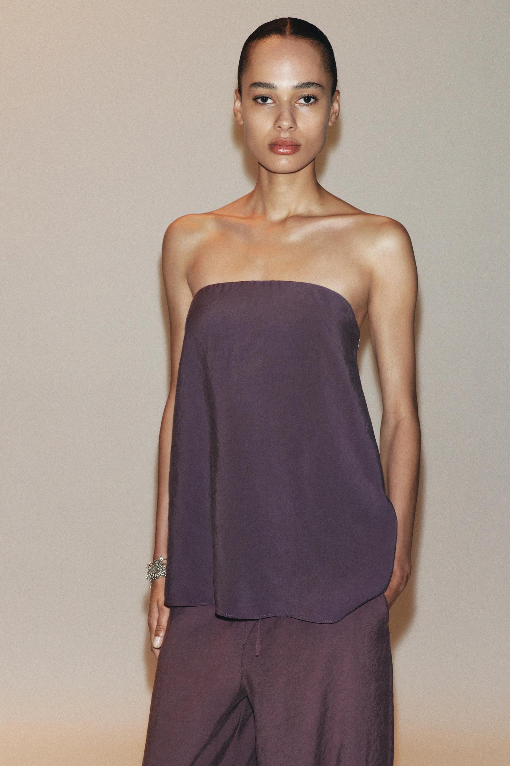 FLOWY STRAPLESS TOP Product Image