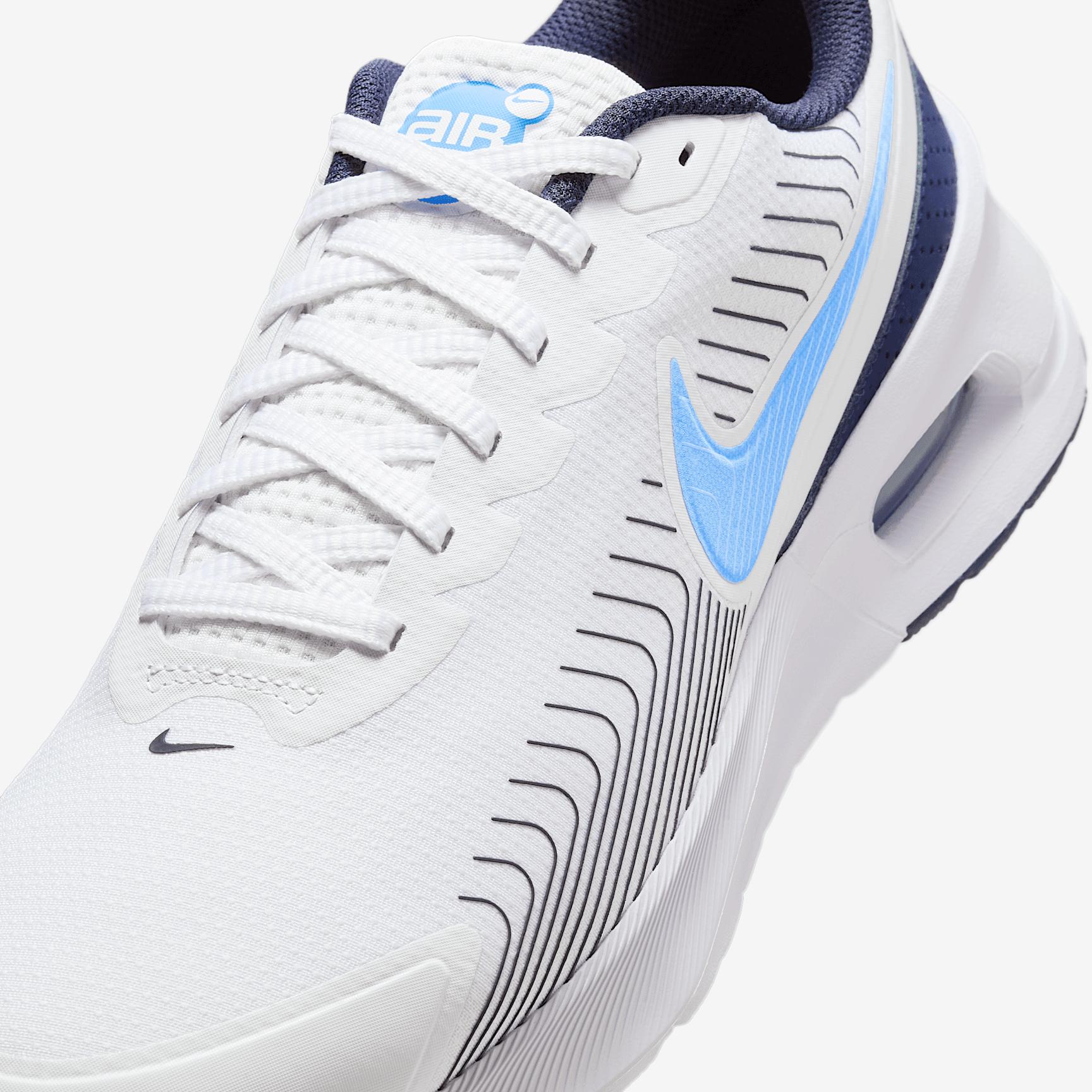 Nike Men's Air Max Nuaxis Shoes Product Image