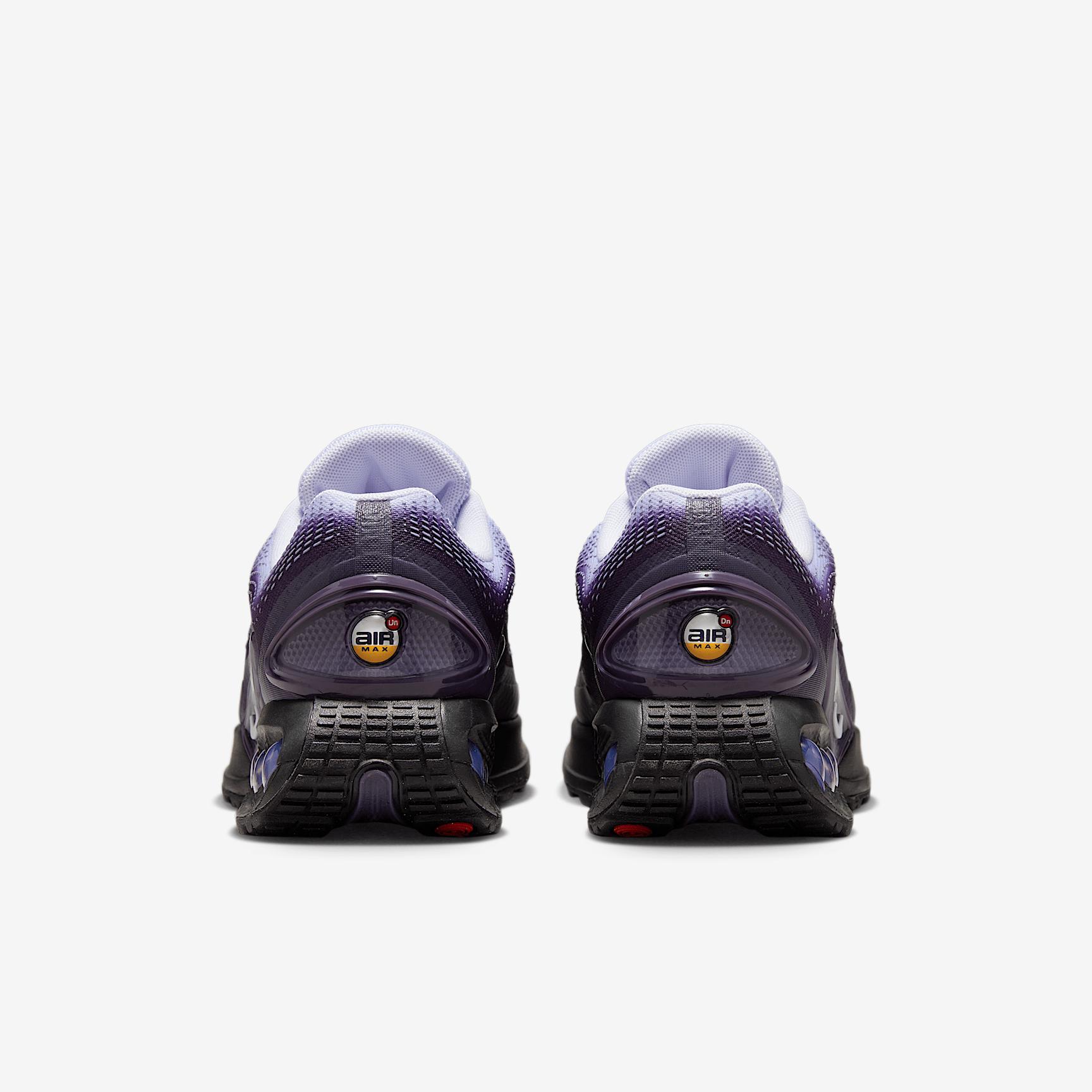 Nike Mens Air Max Dn Roam Shoes | HQ8605-003 Product Image