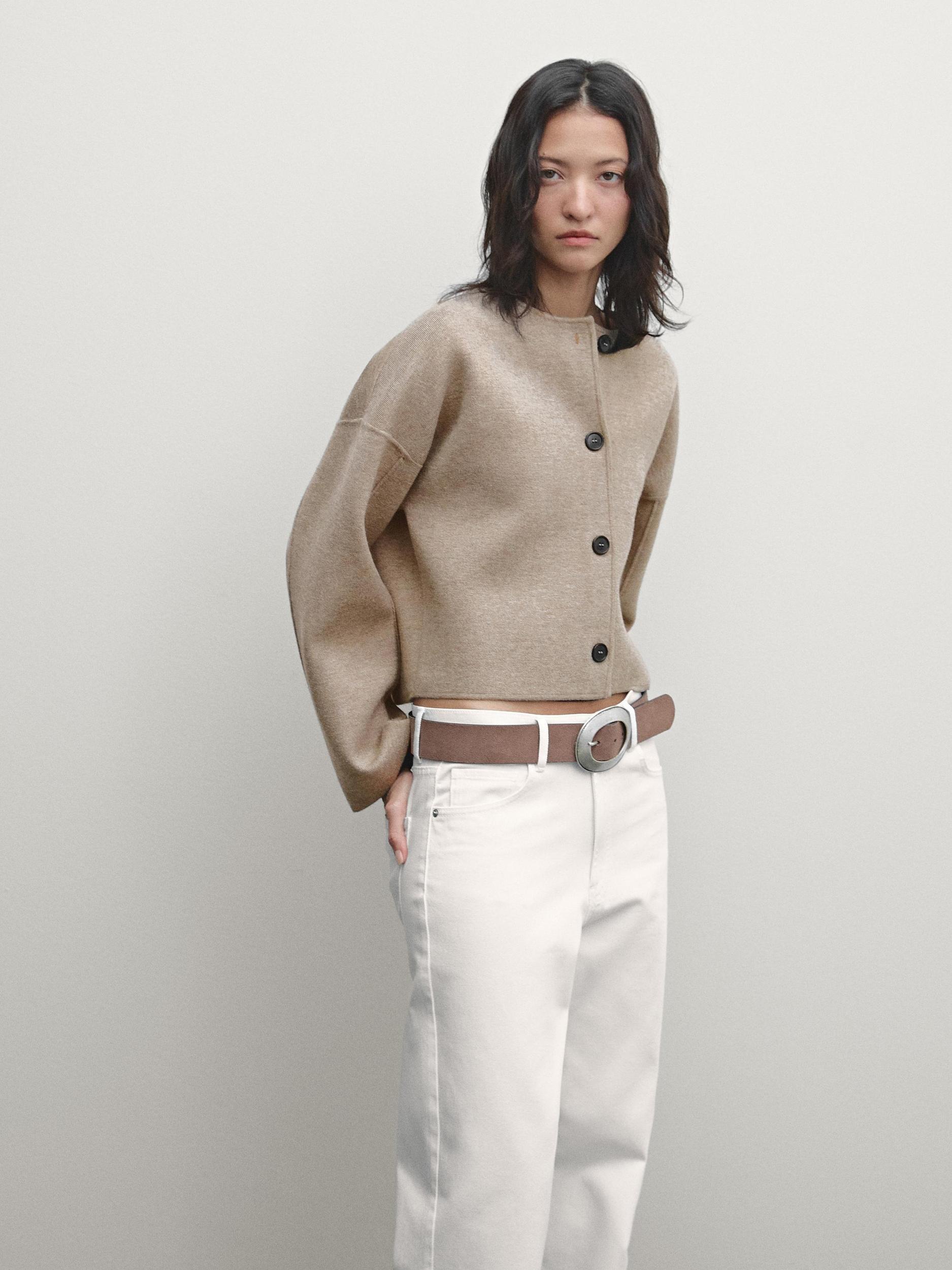 Cropped knit jacket with buttons Product Image