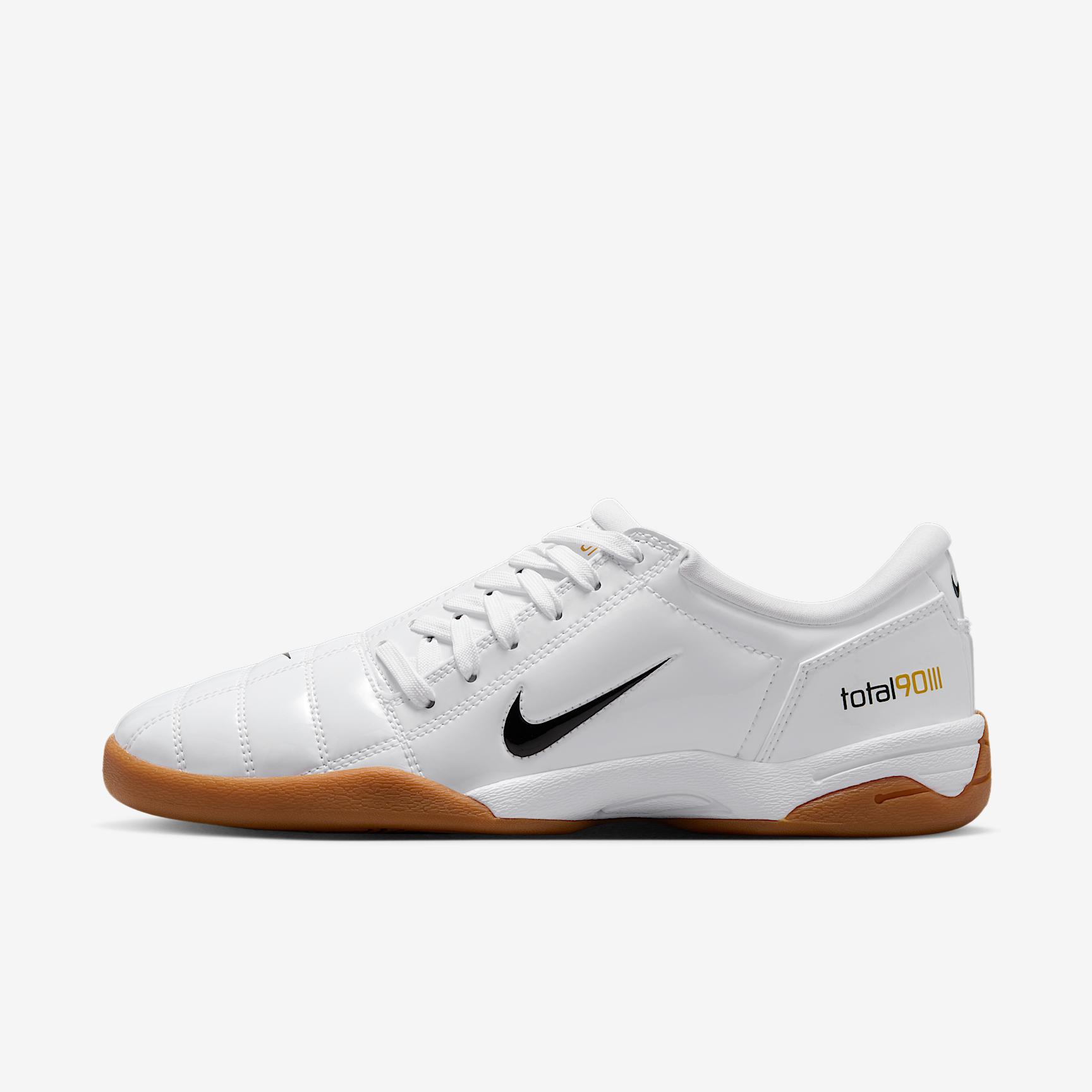 Nike Total 90 Women's Shoes Product Image