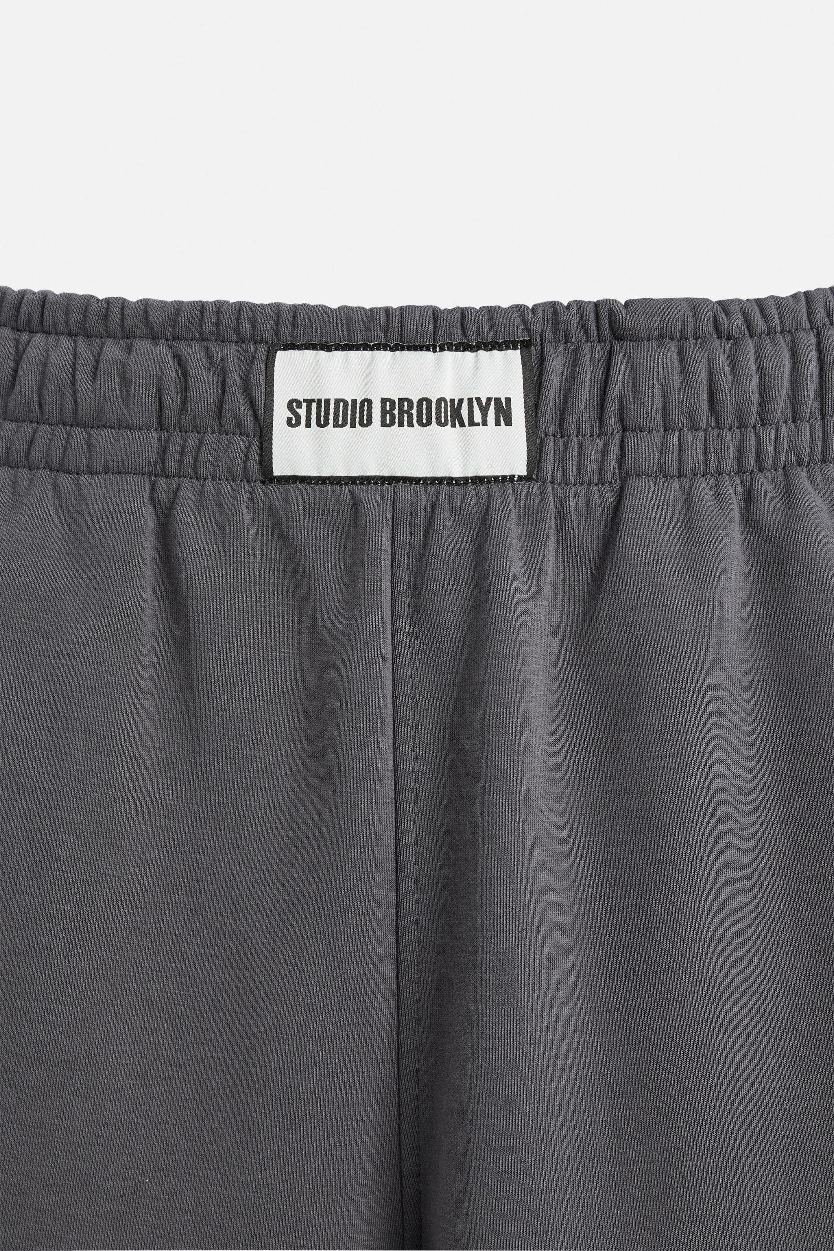 PATCH INTERLOCK PANTS Product Image