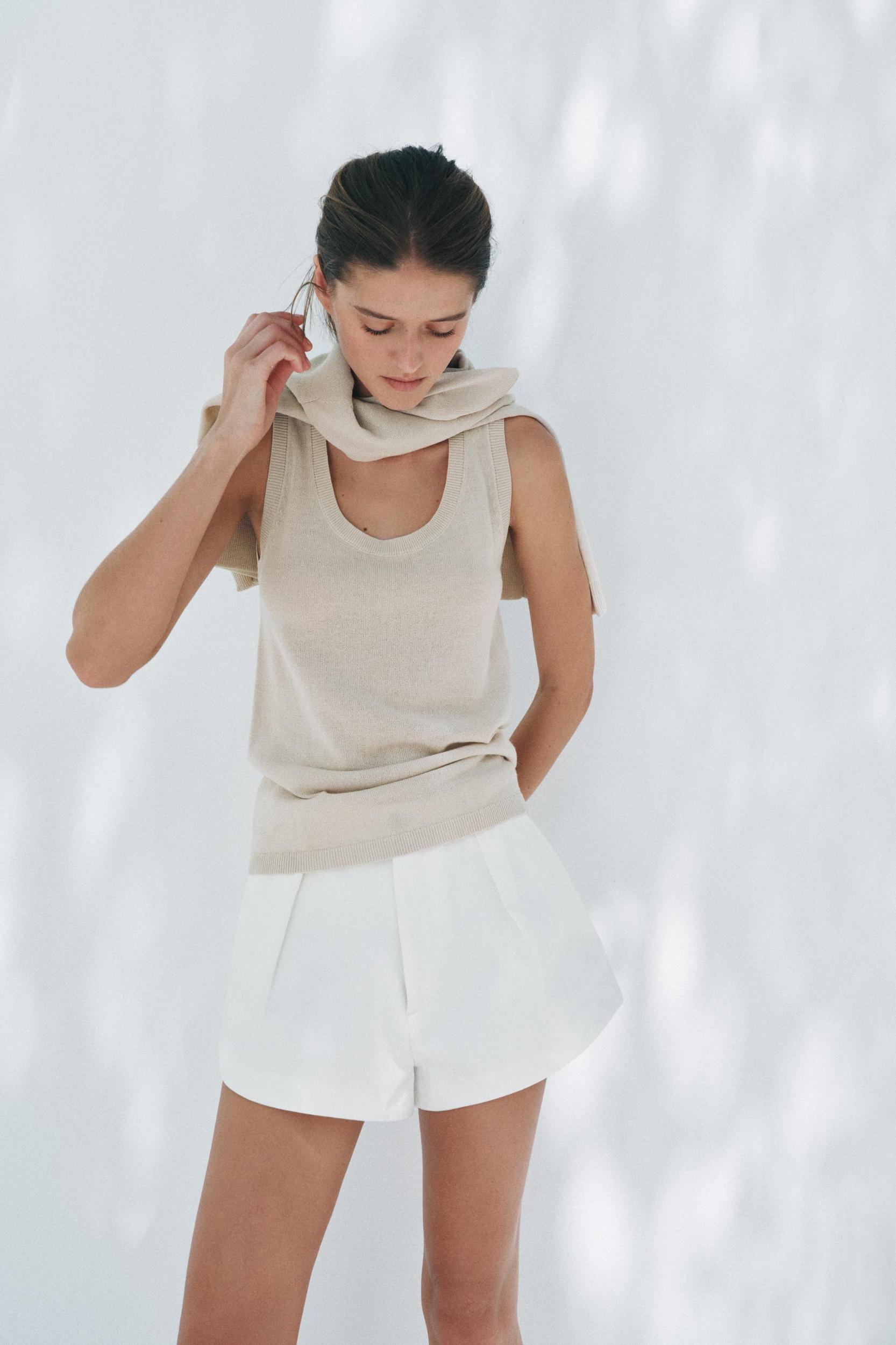 WOOL BLEND BASIC KNIT TOP Product Image