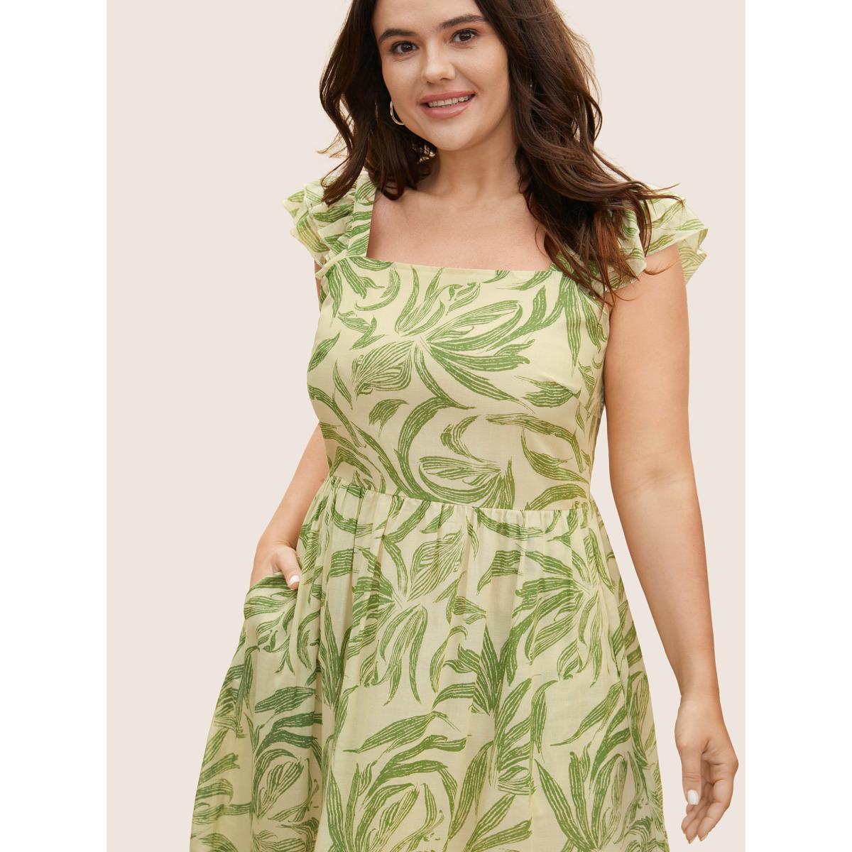 Plus Size Cotton Square Neck Floral Print Tiered Ruffles Dress LightGreen Women Casual Ruffles Square Neck Cap Sleeve Curvy BloomChic 28/5X Product Image