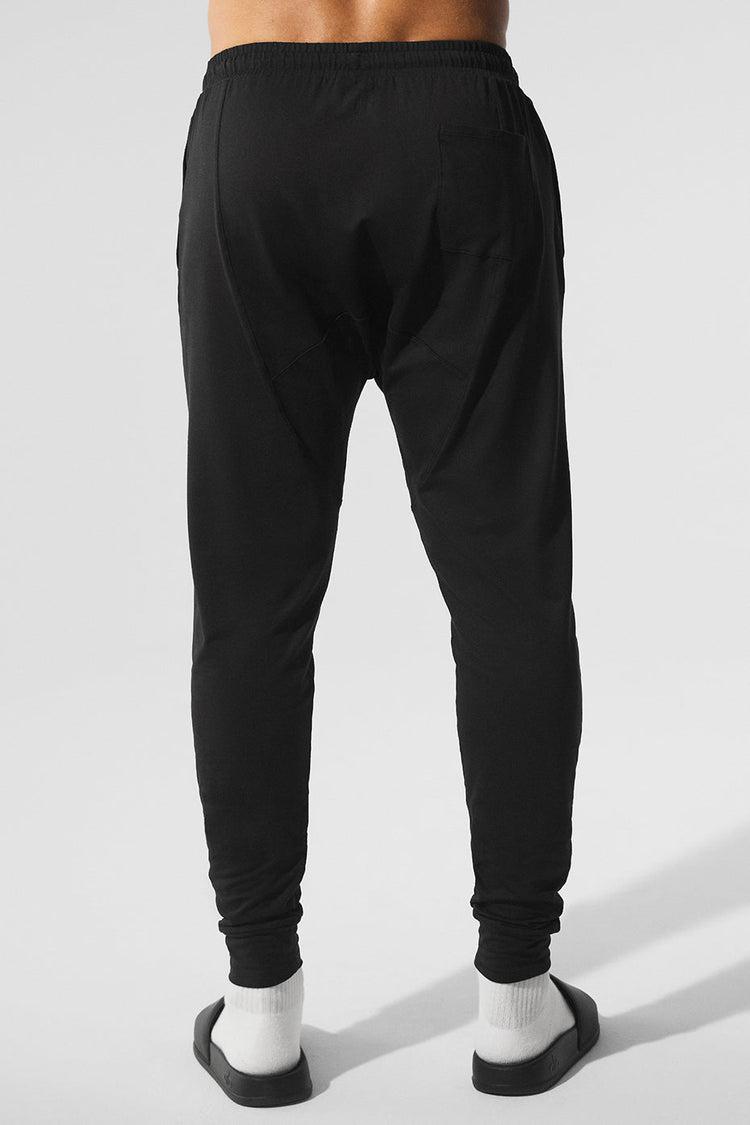 Conquer Revitalize Pant - Black Product Image