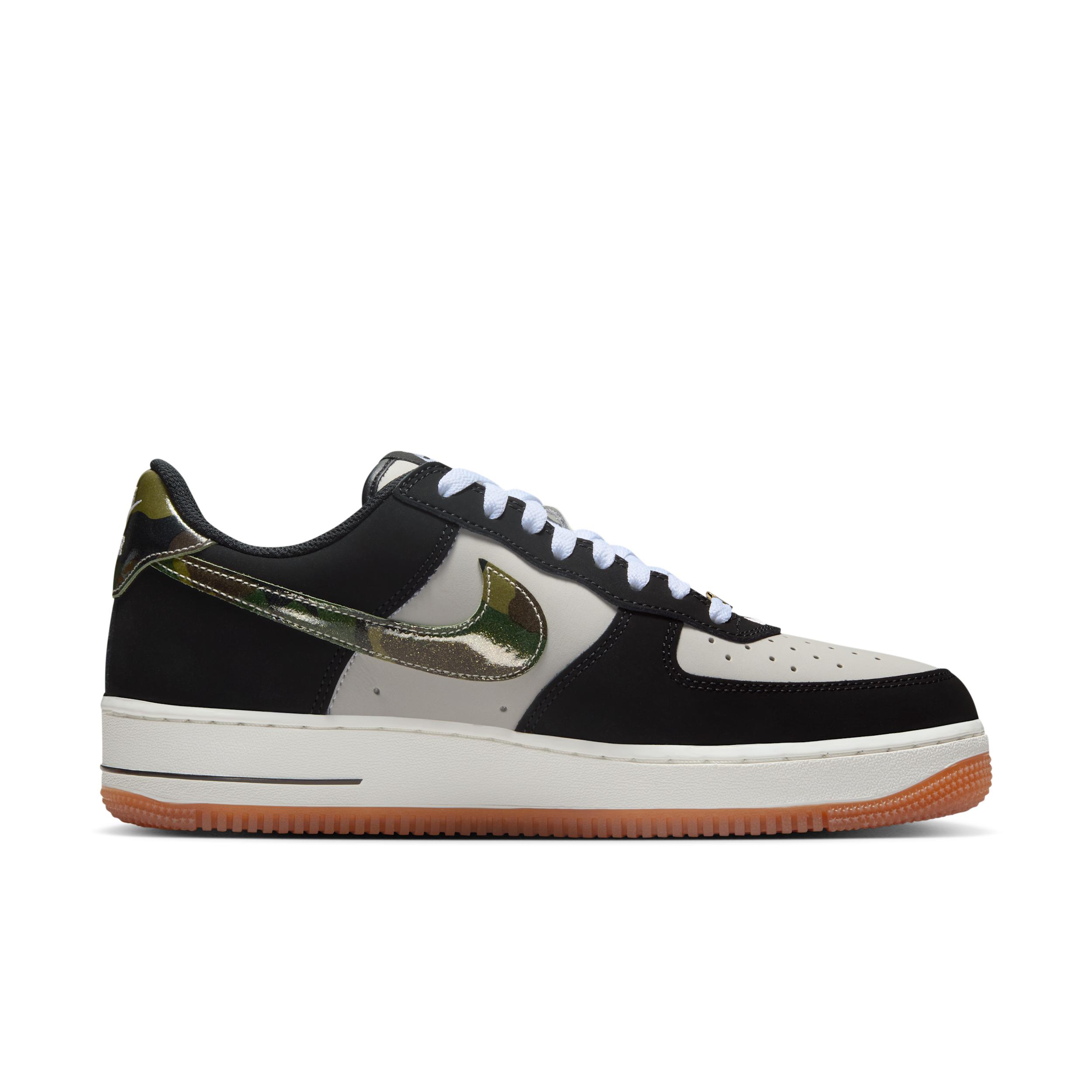Nike Mens Air Force 1 Low Retro Shoes | HQ1967-100 Product Image