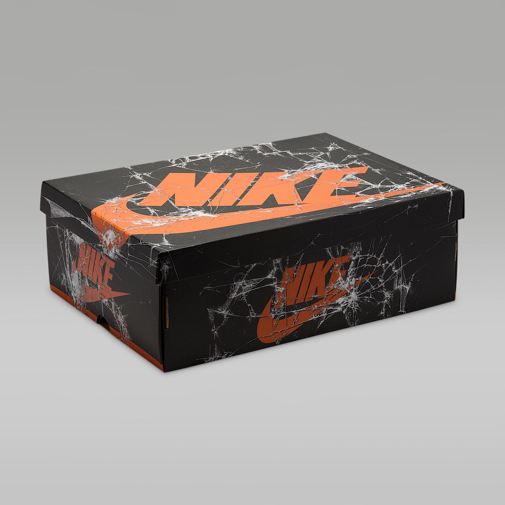 Air Jordan 1 Retro High OG Men's Shoes Product Image