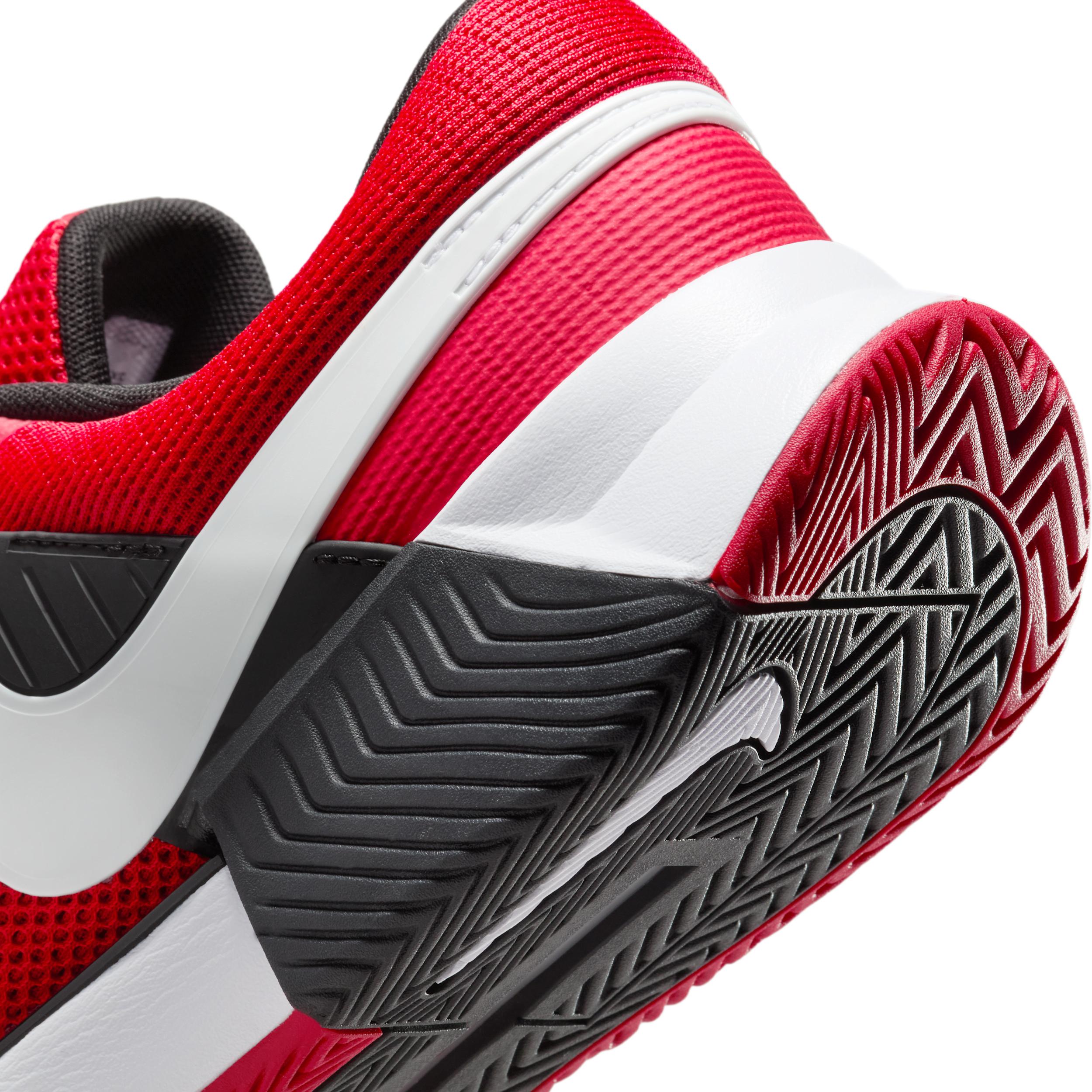 Nike Men's Zoom GP Challenge 1 Hard Court Tennis Shoes Product Image