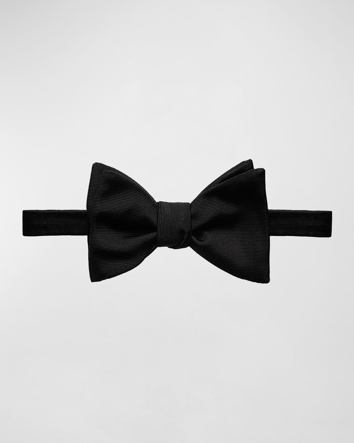 Mens Grosgrain Silk Pre-Tied Bow Tie Product Image