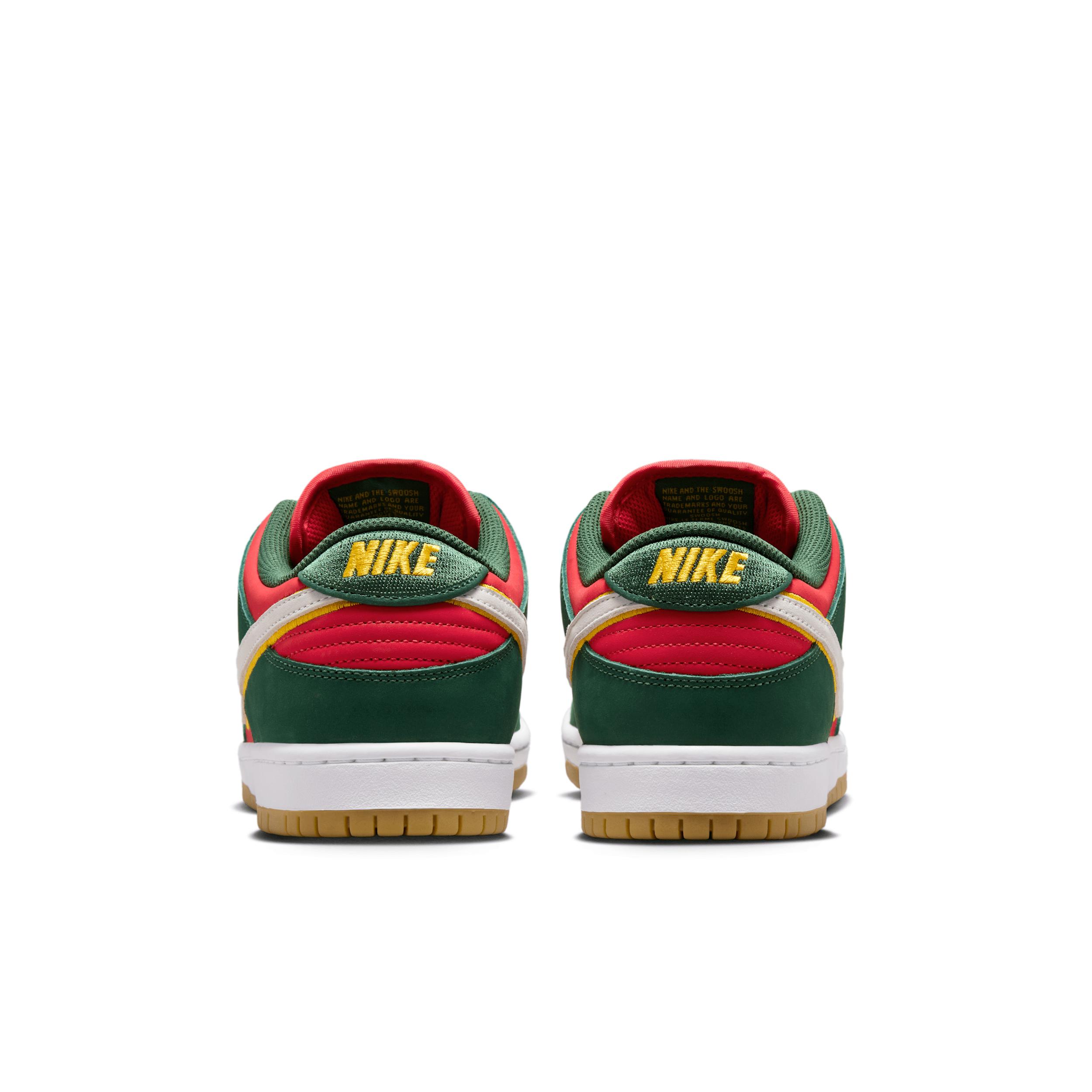 Men's Nike SB Dunk Low Pro Premium Skate Shoes Product Image